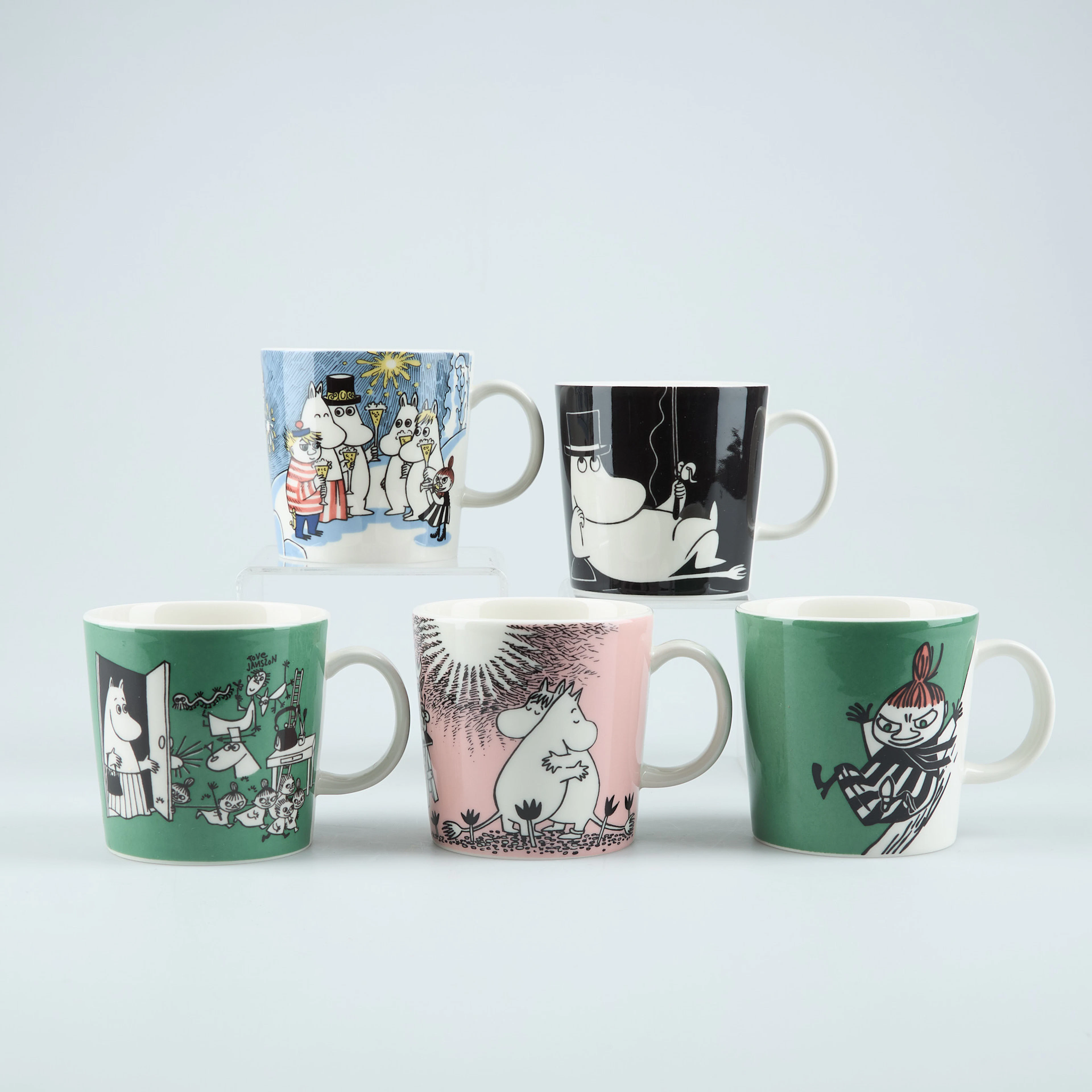 MUMINMUGGAR, 5 st. Illustration Tove Jansson, design Tove Slotte.