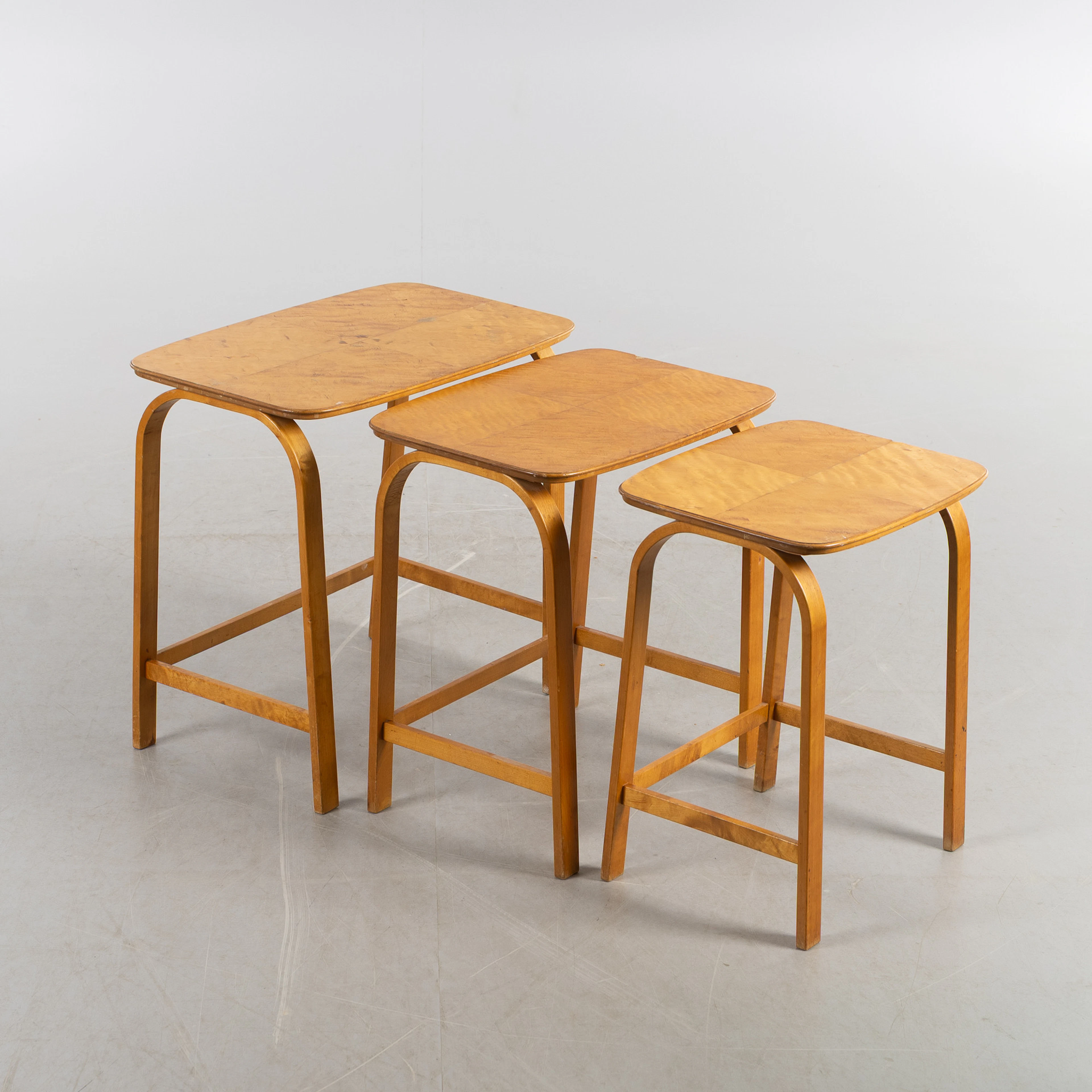 AXEL LARSSON. Satsbord, 3 delar, Bodafors, 1930-tal.