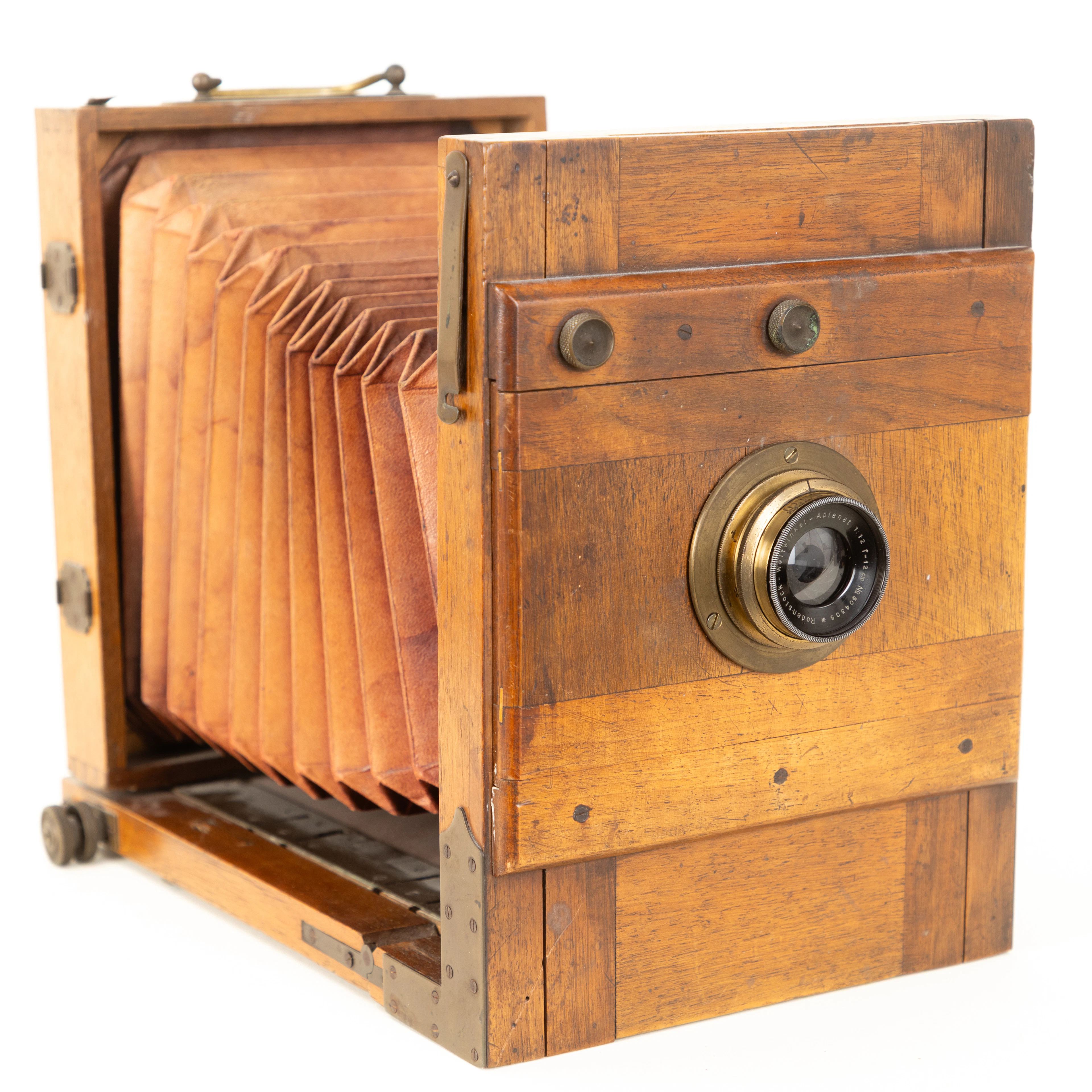 13 x 18 cm Reisekameras aus Holz mit Rodenstock Weitwinkel - Aplanat