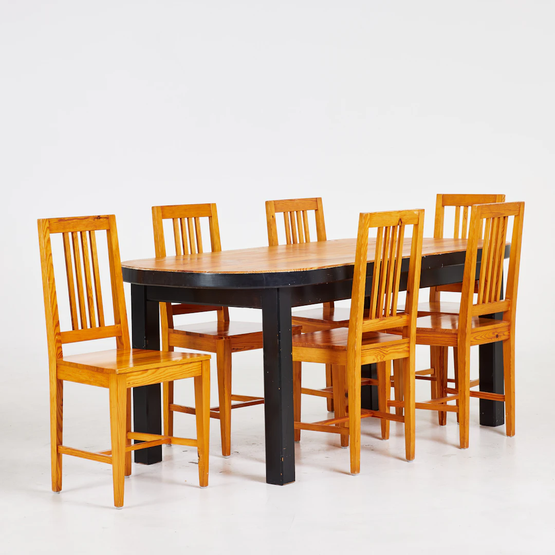 BORD och STOLAR, 7 delar, furu, Sven Larsson Möbelshop, 1970-tal.