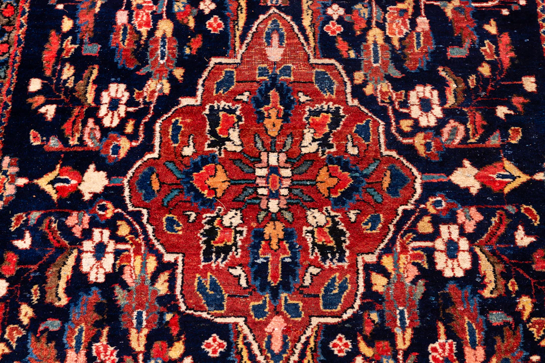 Teppich, Sarough, Persien, 1. Hälfte 20. Jh., ca. 410x140 cm.