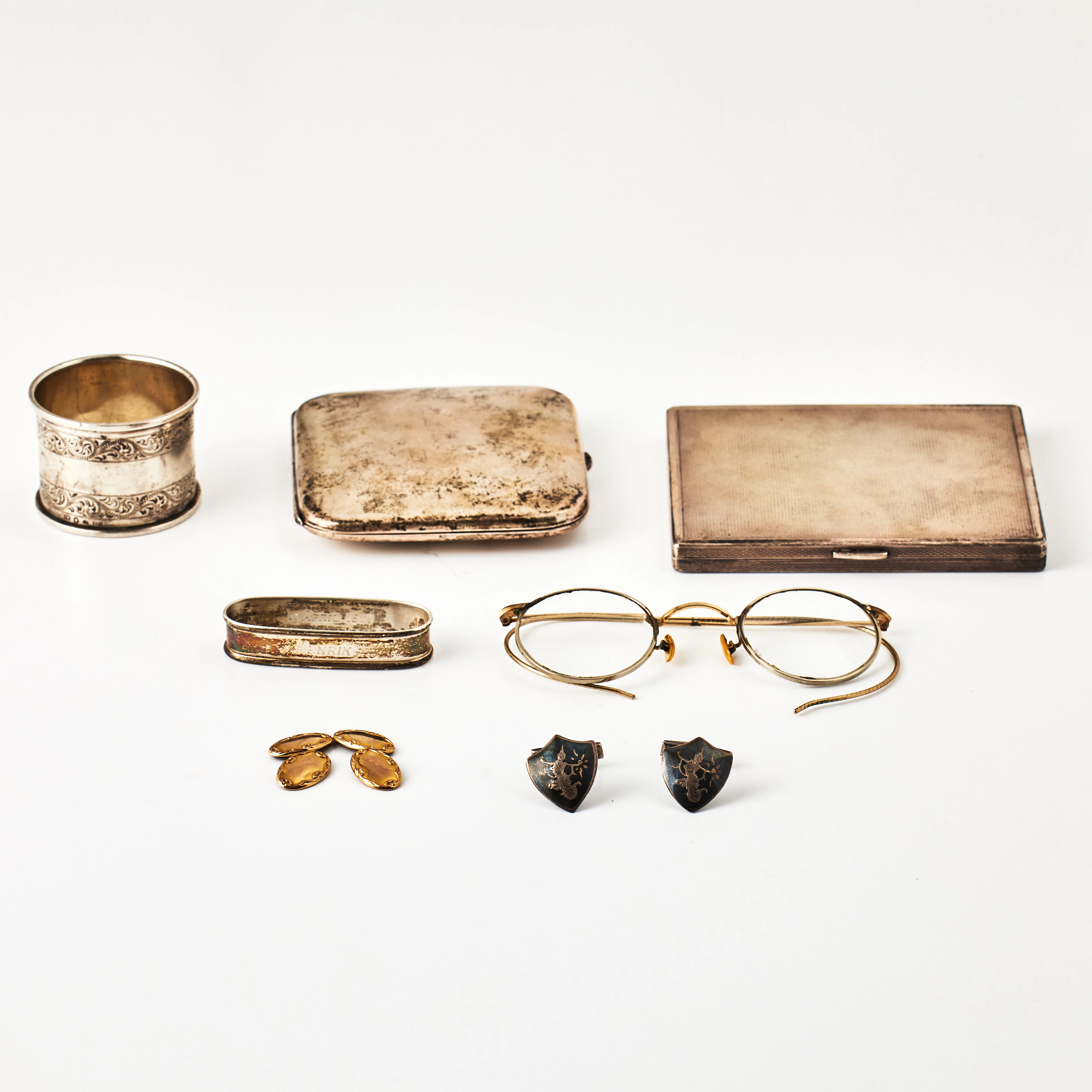 SERVIETTRINGAR, 2 st., CIGARETTETUIER, 2 st., silver, MANSCHETTKNAPPAR