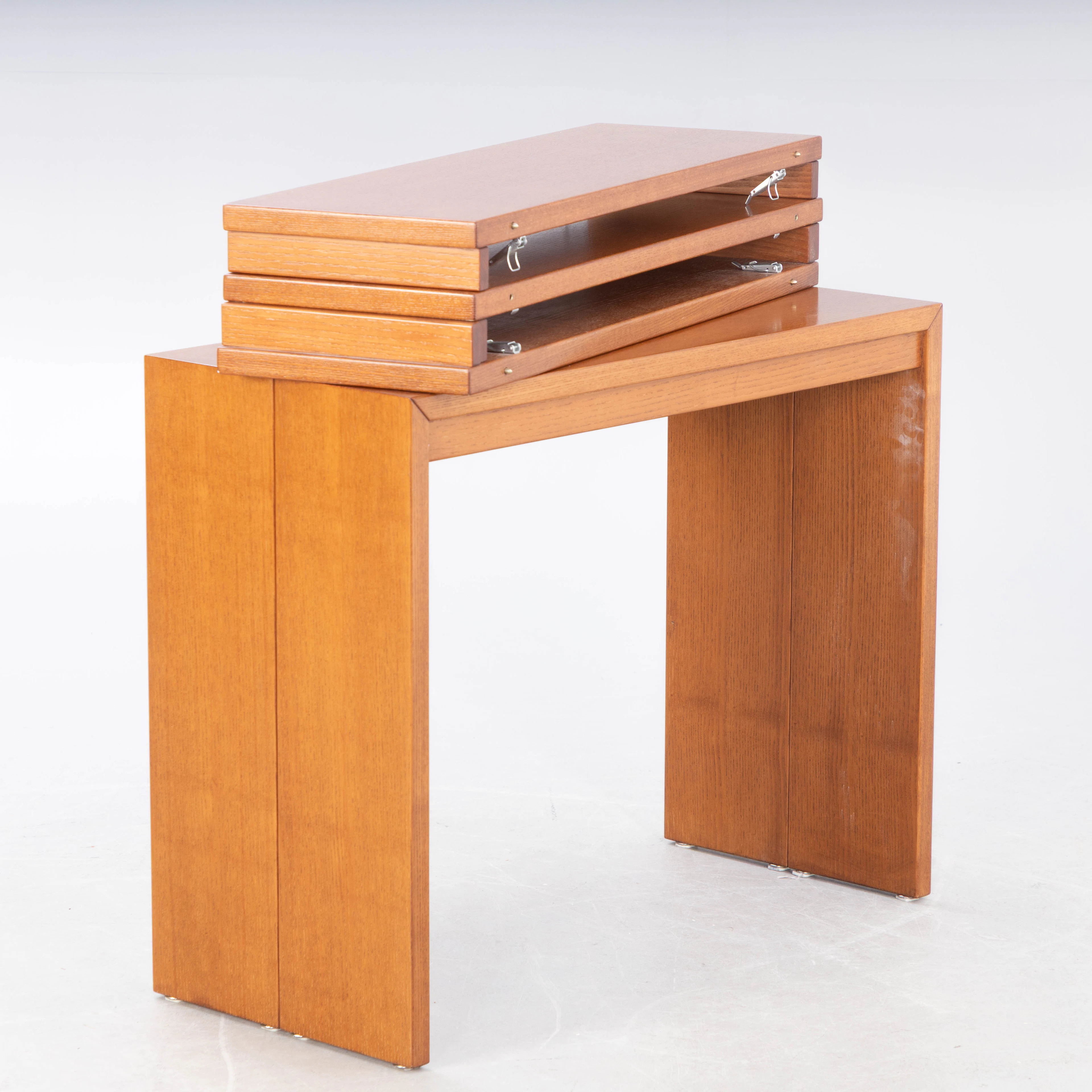 Ausziehbarer Schreibtisch / Tisch, Ideal Form Team, Italien, 2. Hälfte 20. Jh.
