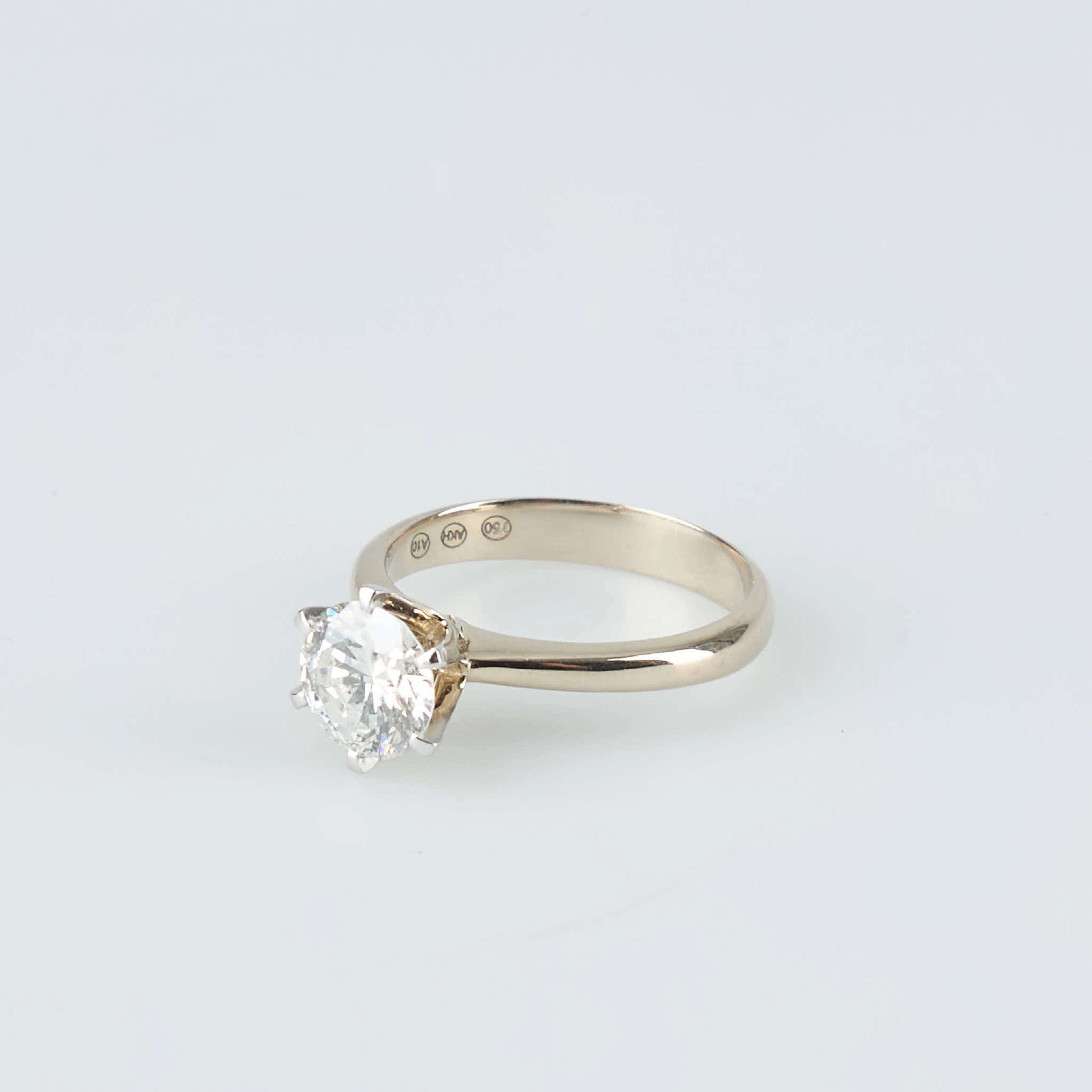 DIAMANTRING, 1.52 ct, 18K vitguld, Ø 17,25, Arvokoru Oy 2026.