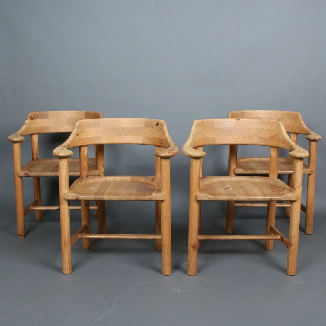 RAINER DAUMILLER. für Hirtshals Savværk, 4er Set Stühle / Esszimmerstühle