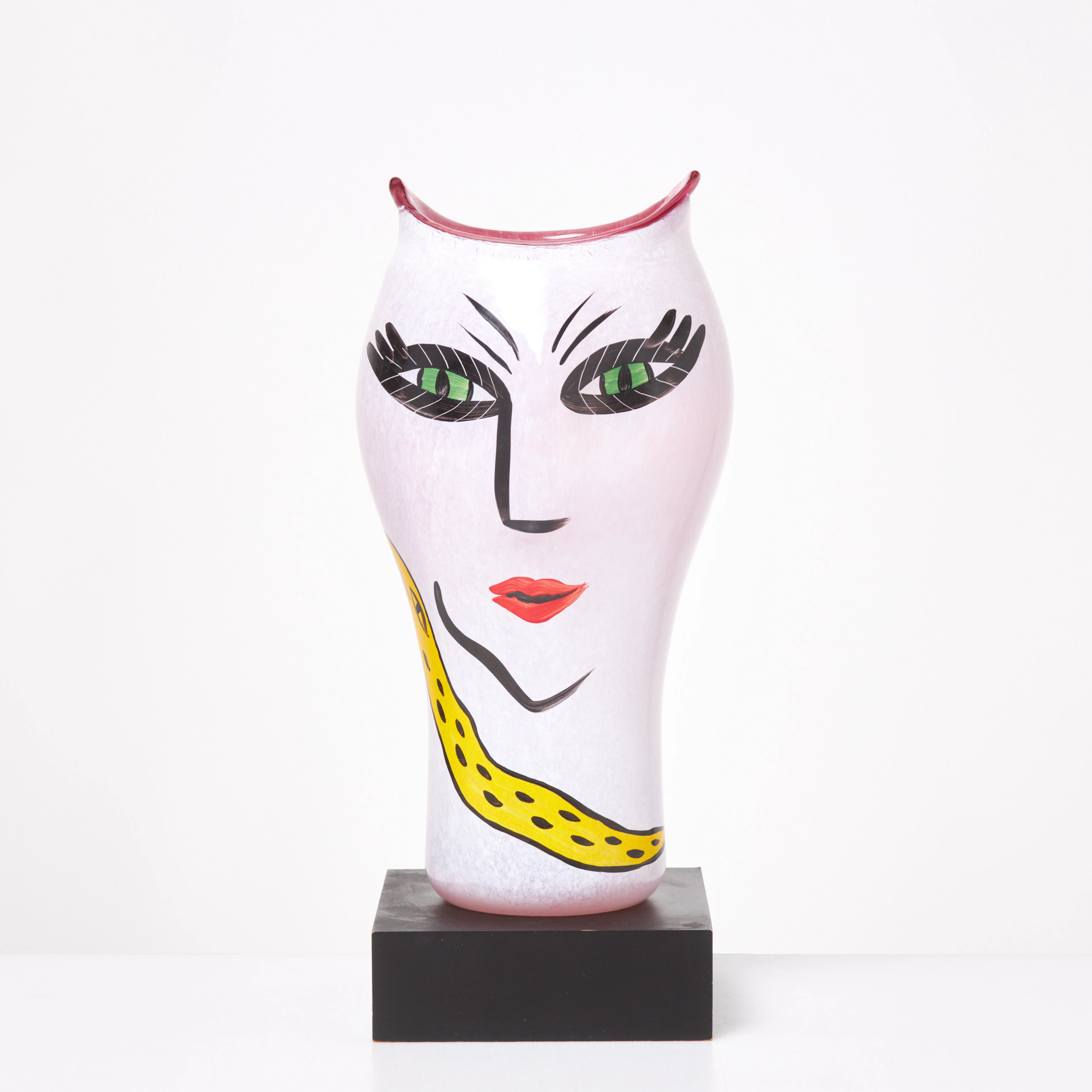 ULRICA HYDMAN-VALLIEN. Vas, "Open Minds", Kosta Boda, glas, målad