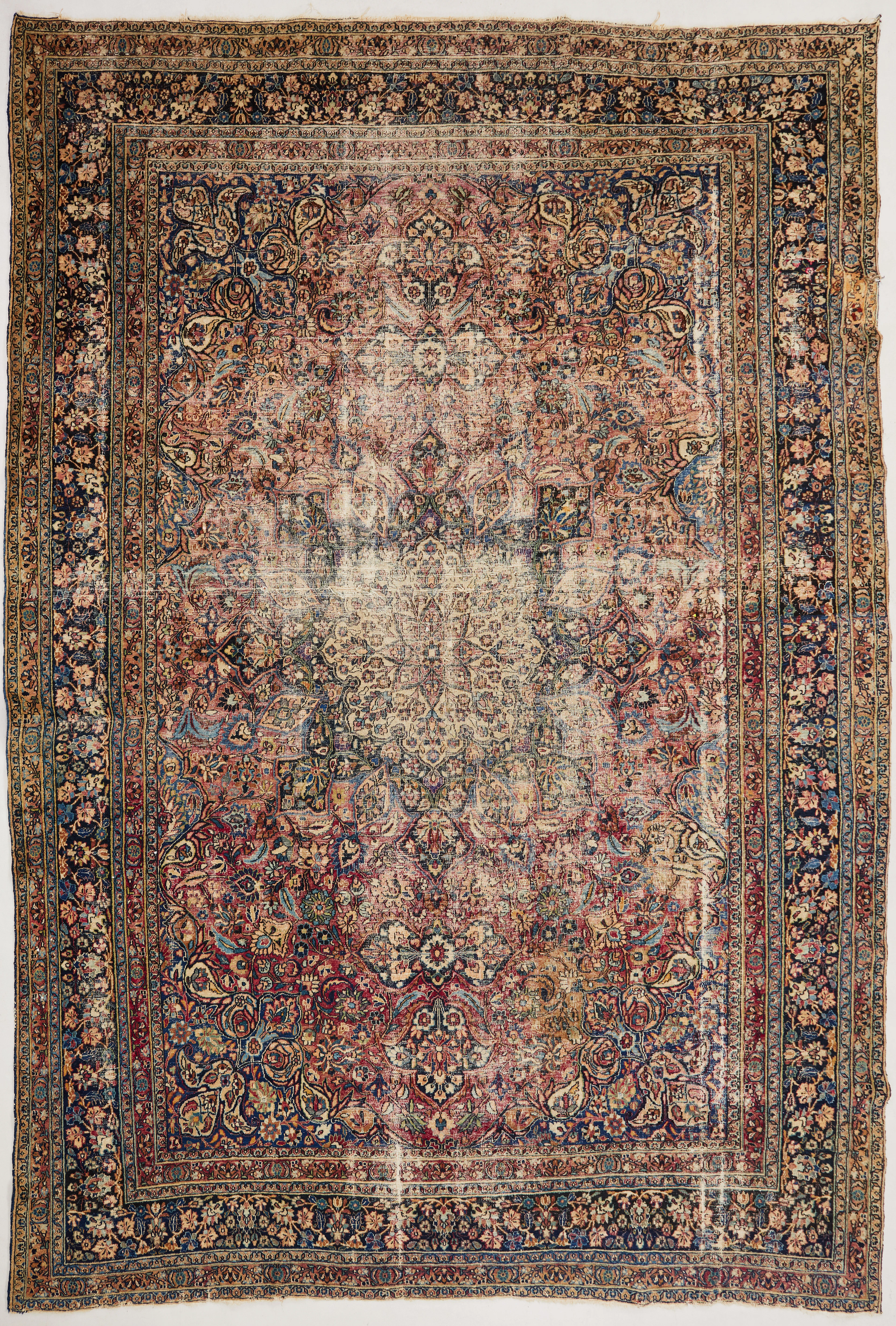 ORIENTMATTA, Täbriz, semiantik, ca 355x263 cm.