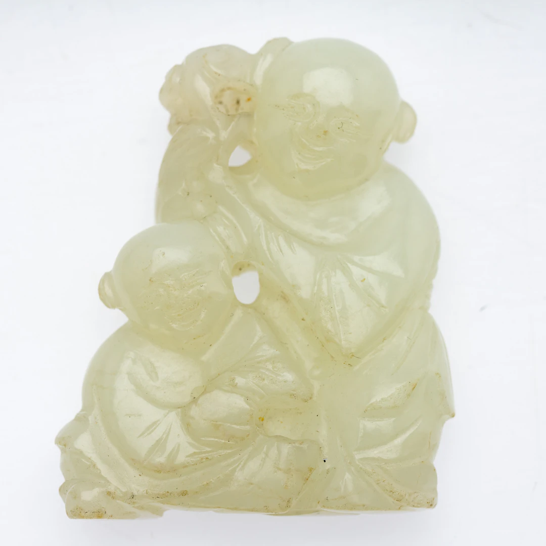 Zwei Knaben, Jade, China, späte Qing-Dynastie.