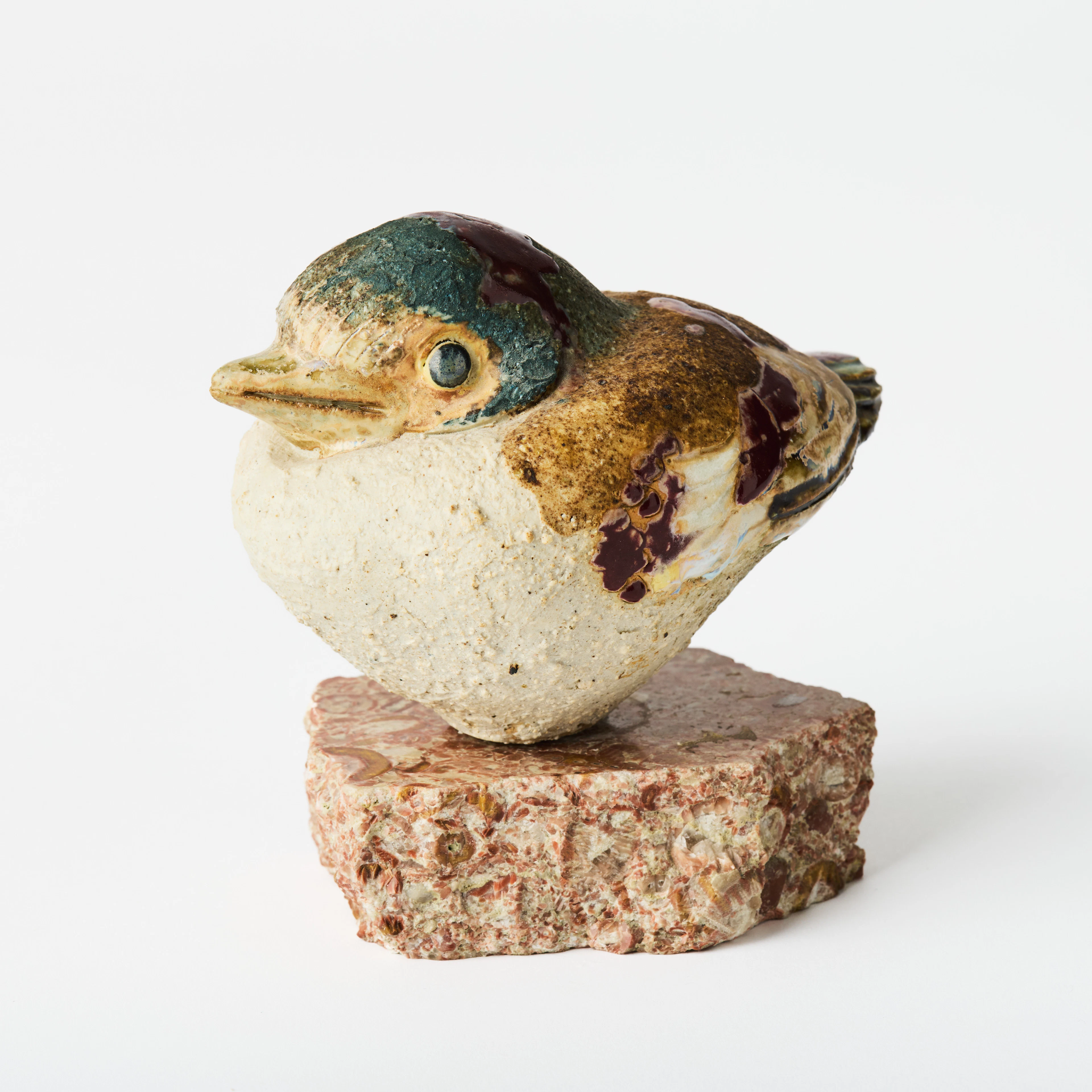 TYRA LUNDGREN. Skulptur, i form av fågel, egen ateljé, chamotterat