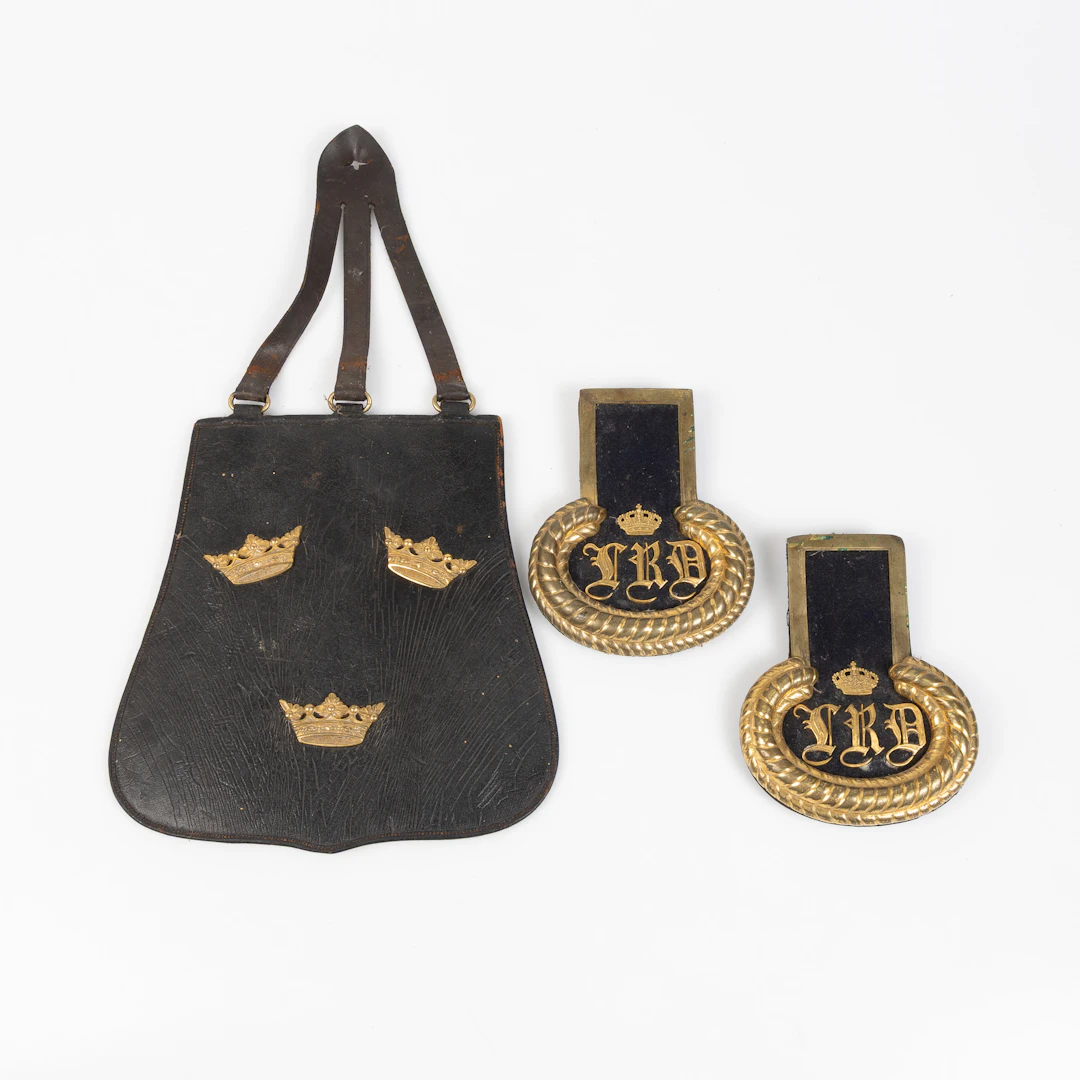 MILITARIA, epåletter för officer vid Livregementets dragonkår ca 1825