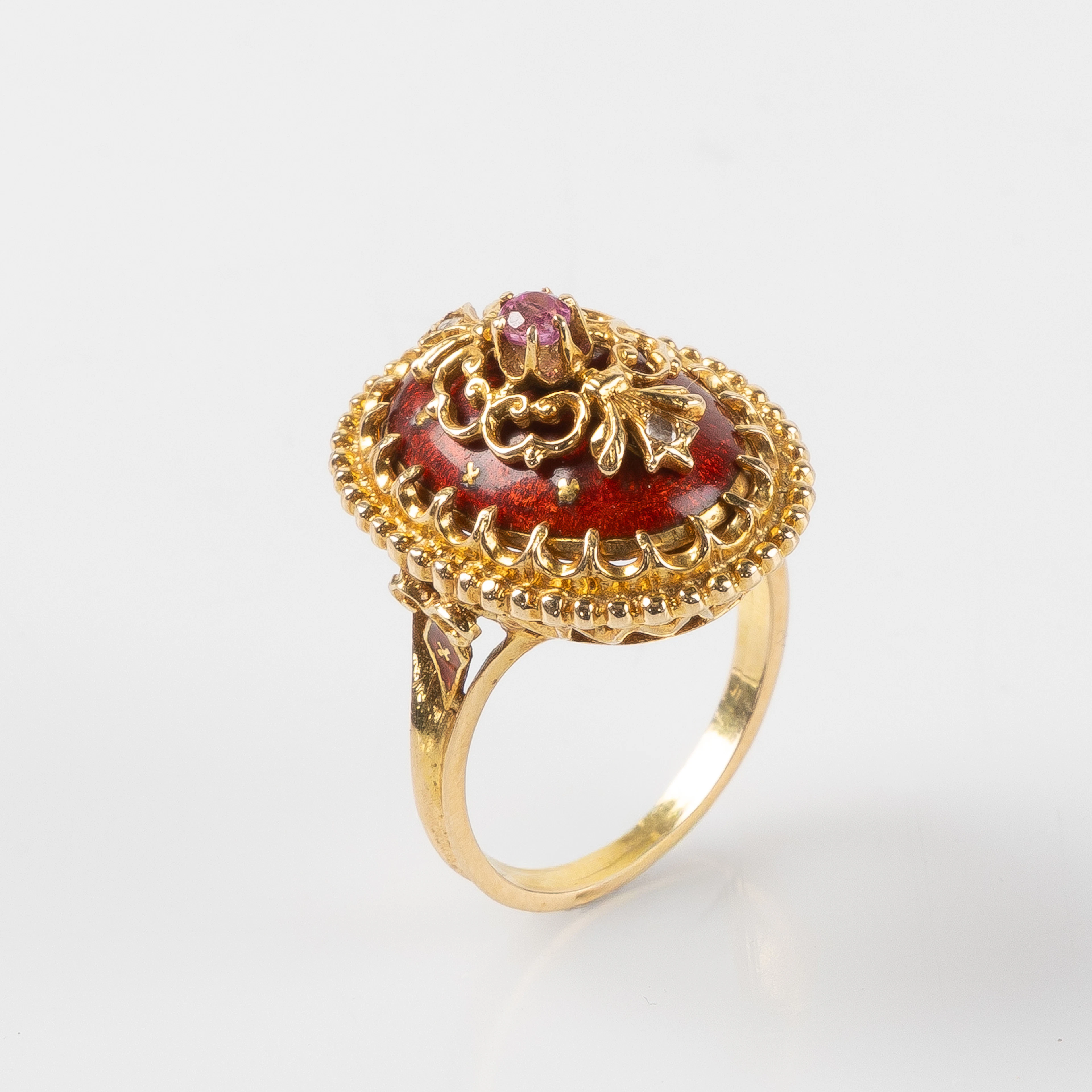 RING, 18K guld.