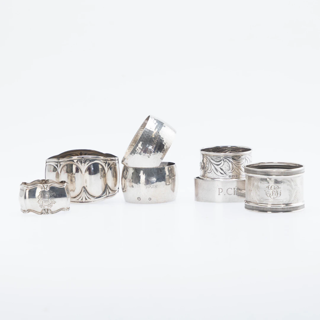 Sammlung von sieben verschiedenen Serviettenringen, Silber, Deutschland