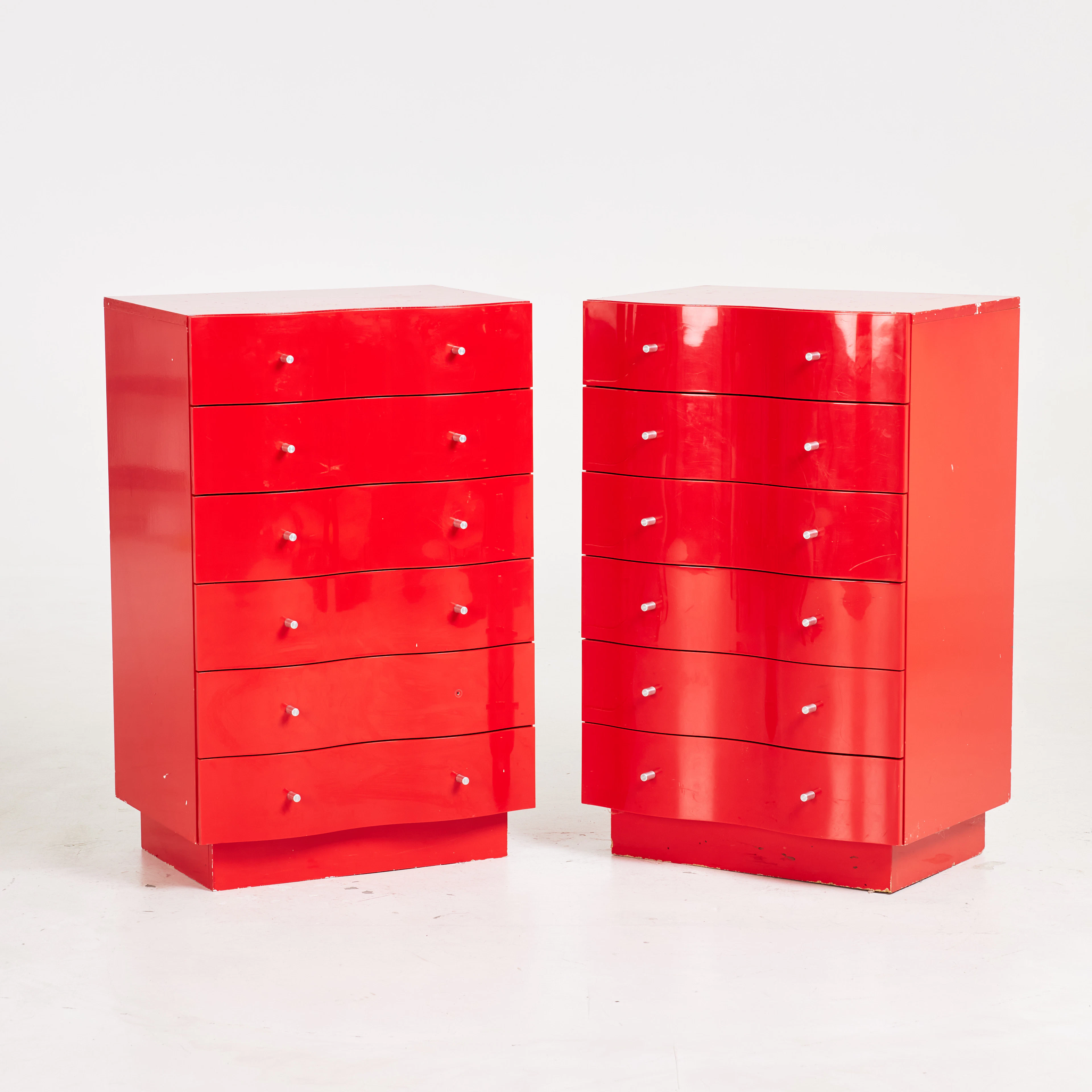 TOMAS JELINEK. Byråer, 1 par, "Vajer", IKEA, lackerade, vardera med