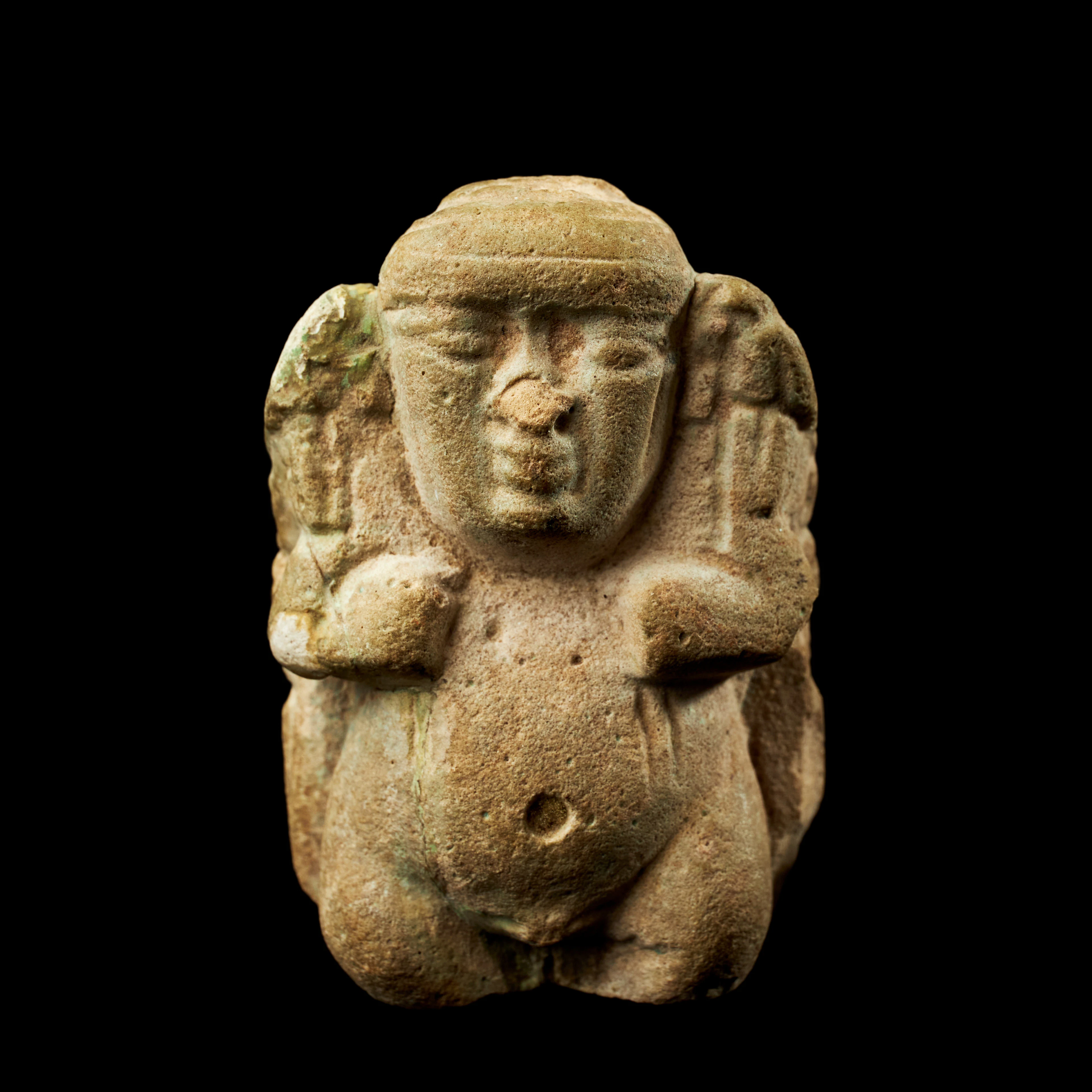 PATEK, Egypten, sentid 663-305, fragment, fajans, gudomen avbildas