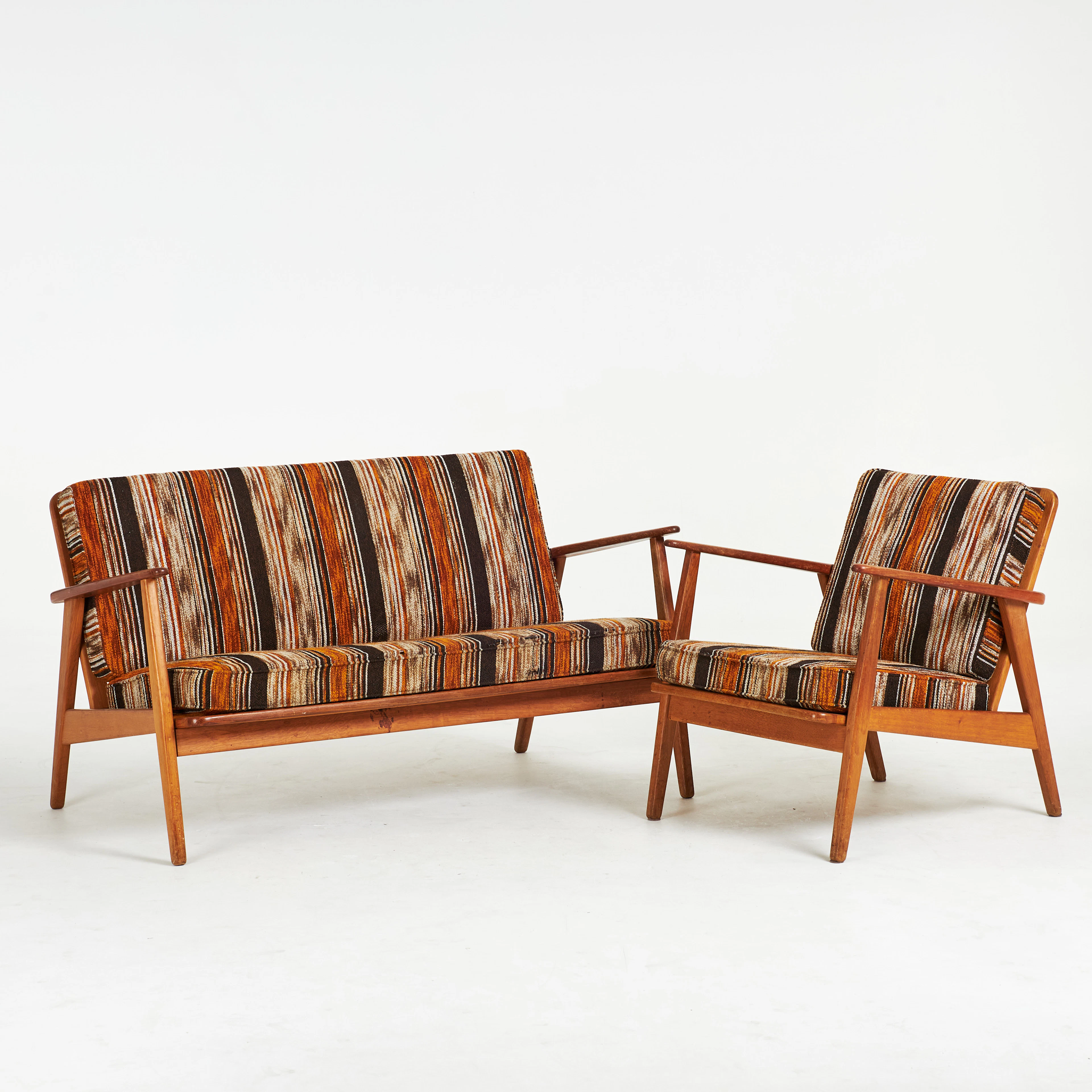 THOMAS HARLEV. FÅTÖLJ samt SOFFA, "Esbjerg", IKEA, stomme i teak och