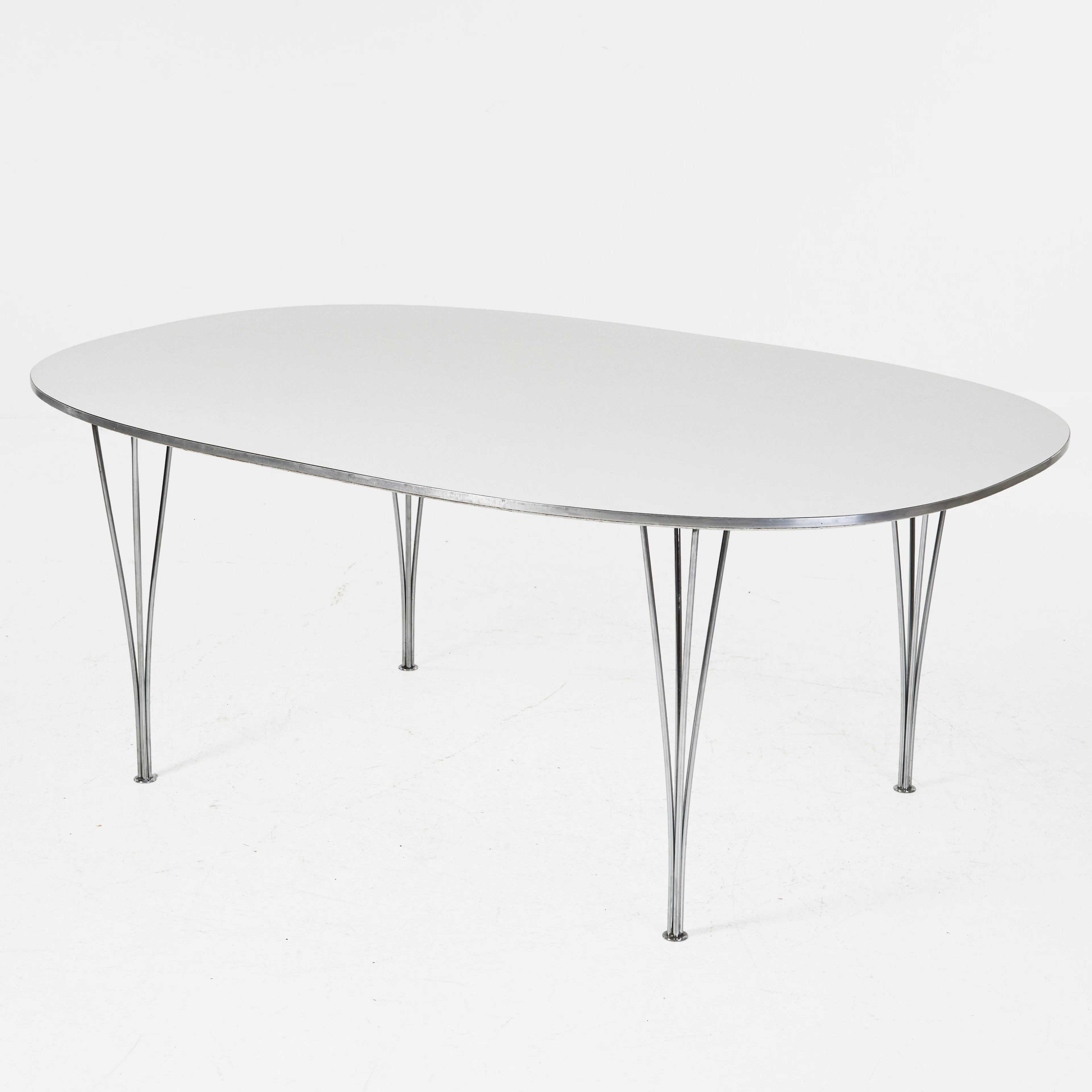 BRUNO MATHSSON OCH PIET HEIN. "Superelips", matbord, Fritz Hansen