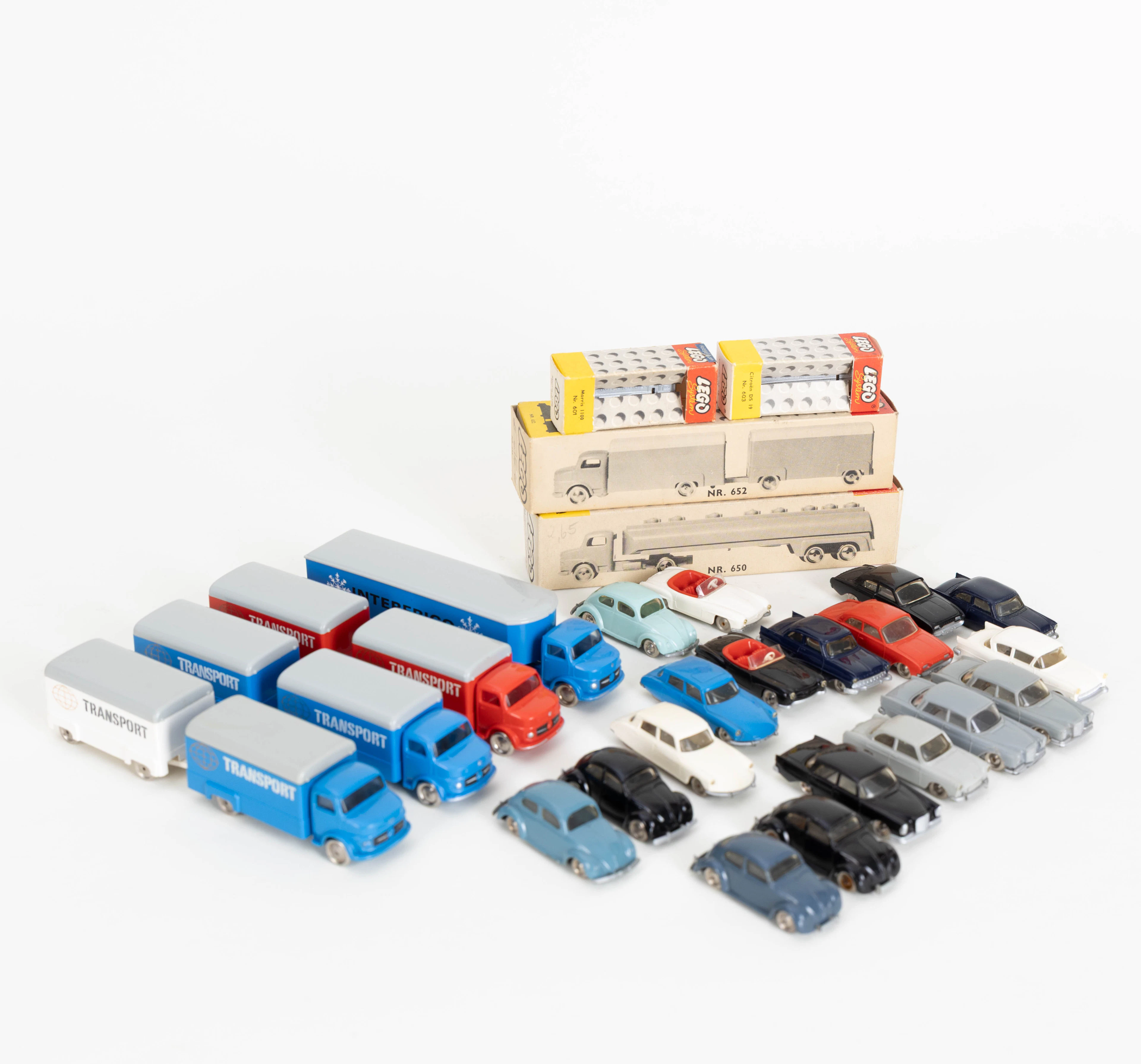LEGO SYSTEM. Sammlung Autos und Lastwagen, Maßstab HO, 1962 -1963