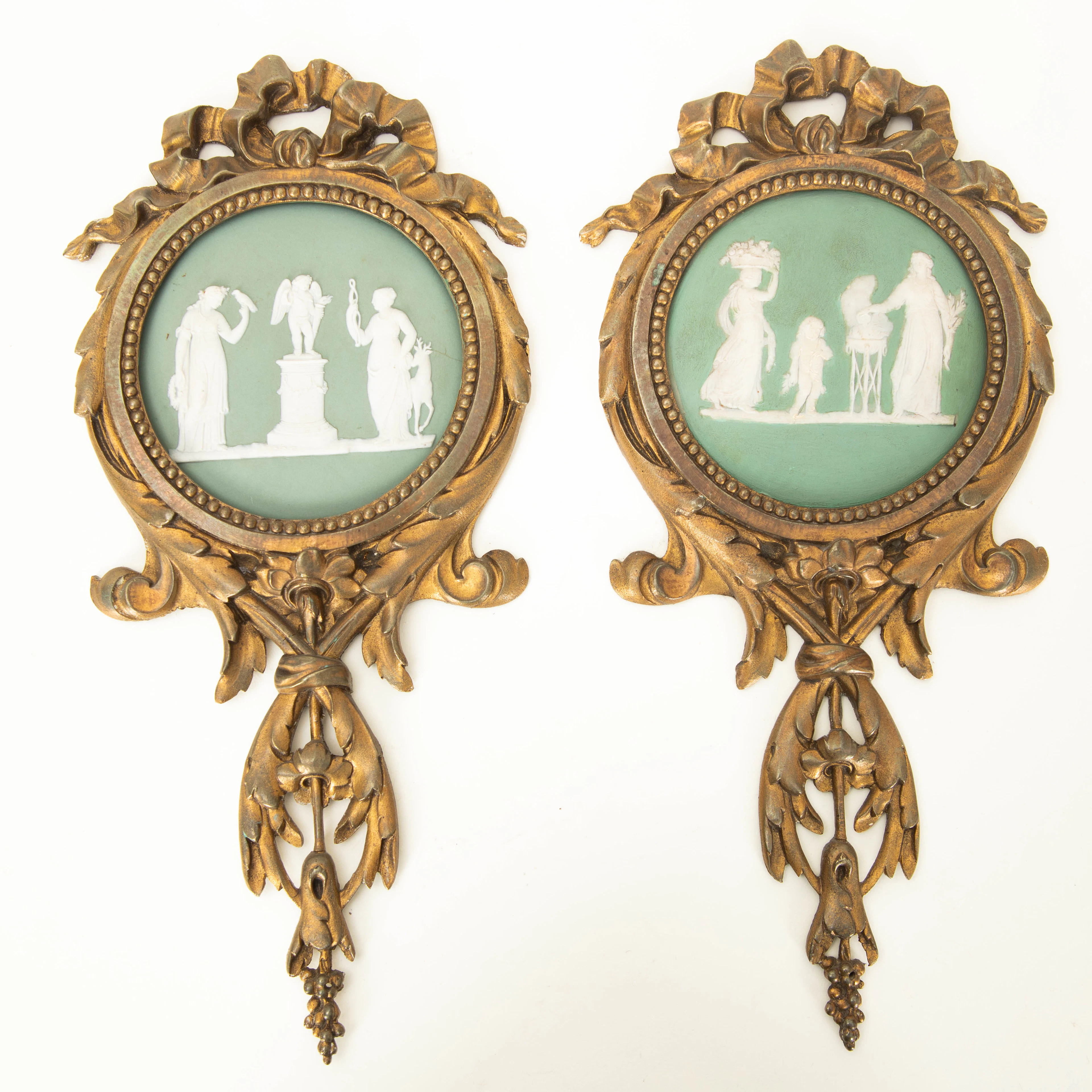 WEDGWOOD. Paar Wandreliefs, Jasper Ware, Stoke-on-Trent, 18. Jh.