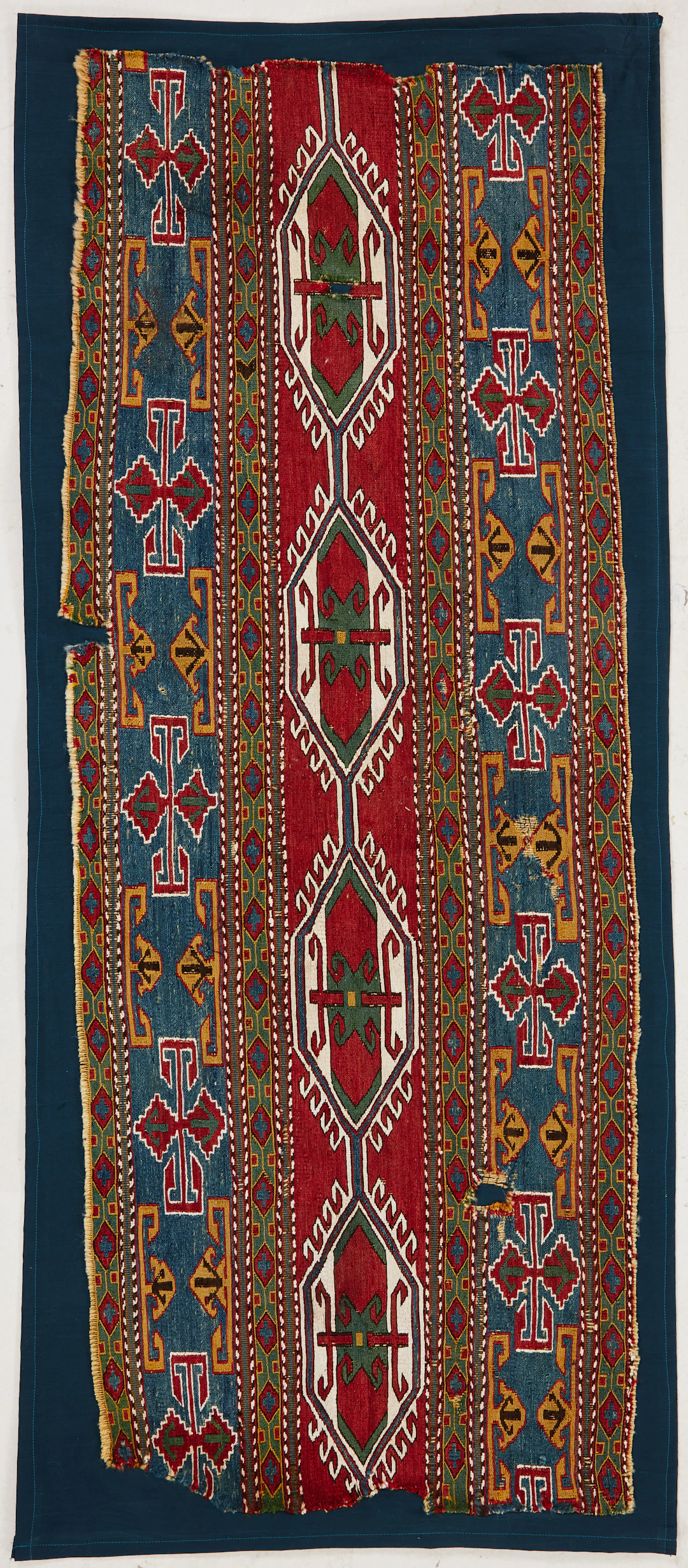 SOUMAK. Kaukasisk, 1800-tal, ca 108x40 cm.