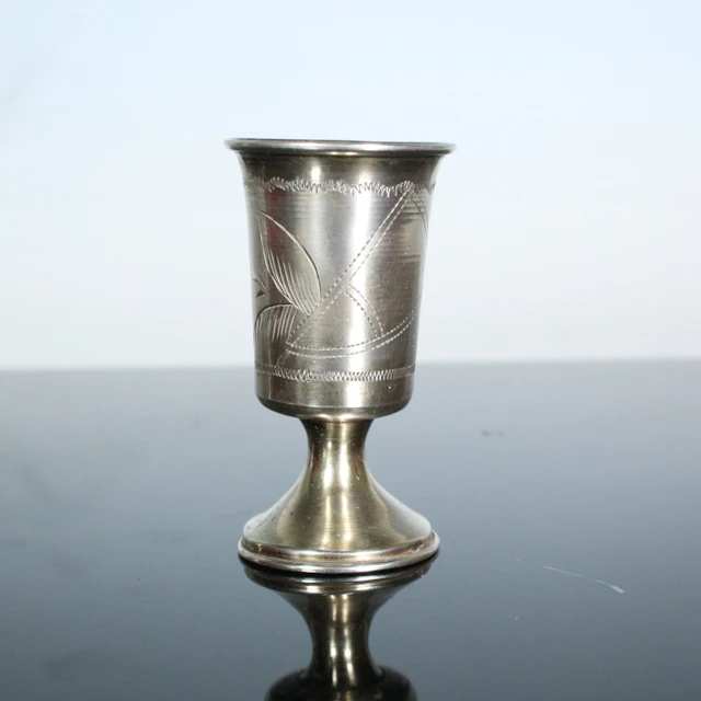 Schnapsbecher/Wodkabecher, 84 Zolotnik/ 875er. Um 1894 bis 1927, Russland.