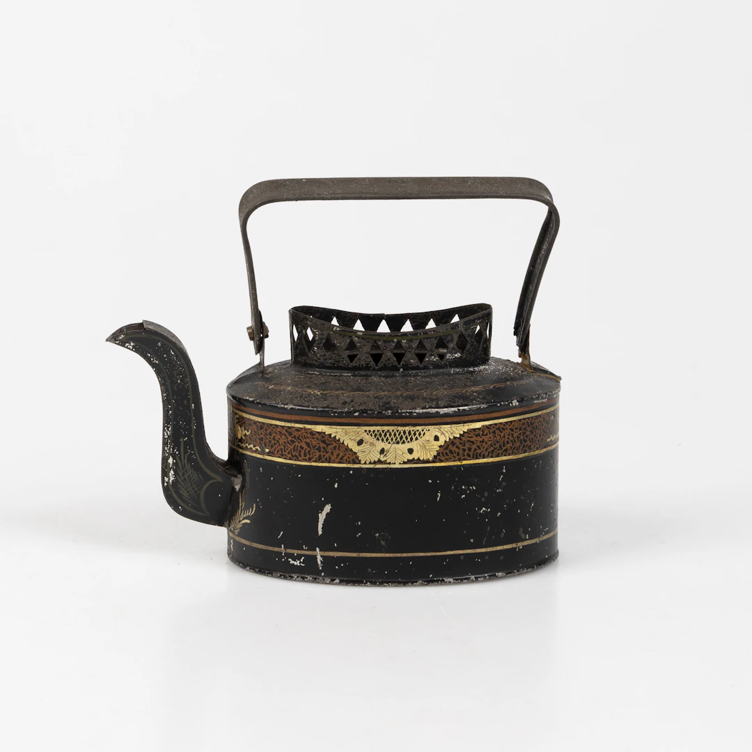 KAFFEKANNA, senempire, bemålat bleckplåt, 1800-tal.