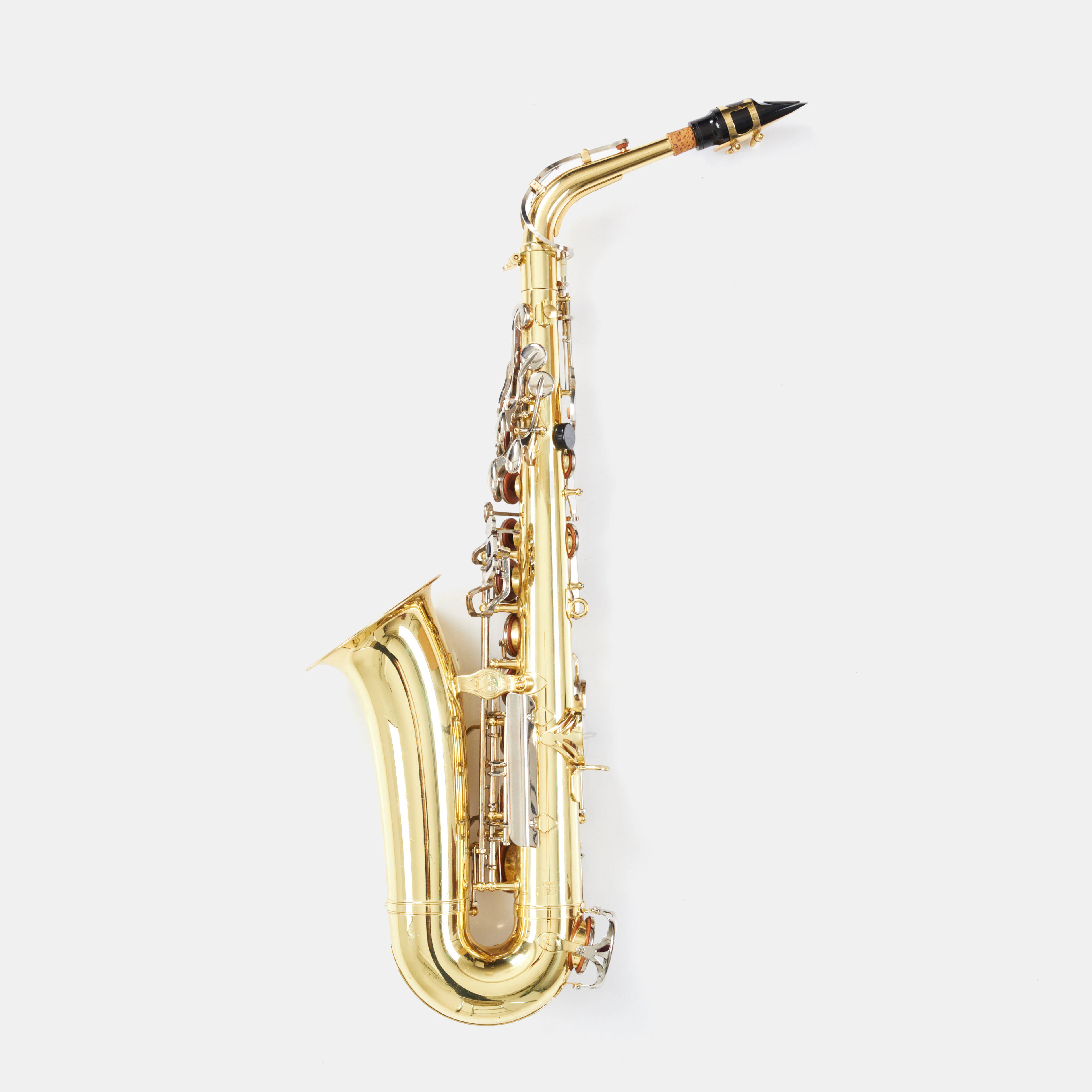 YAMAHA. Altsaxofon, YAS-23, lackerad mässing, i väska.