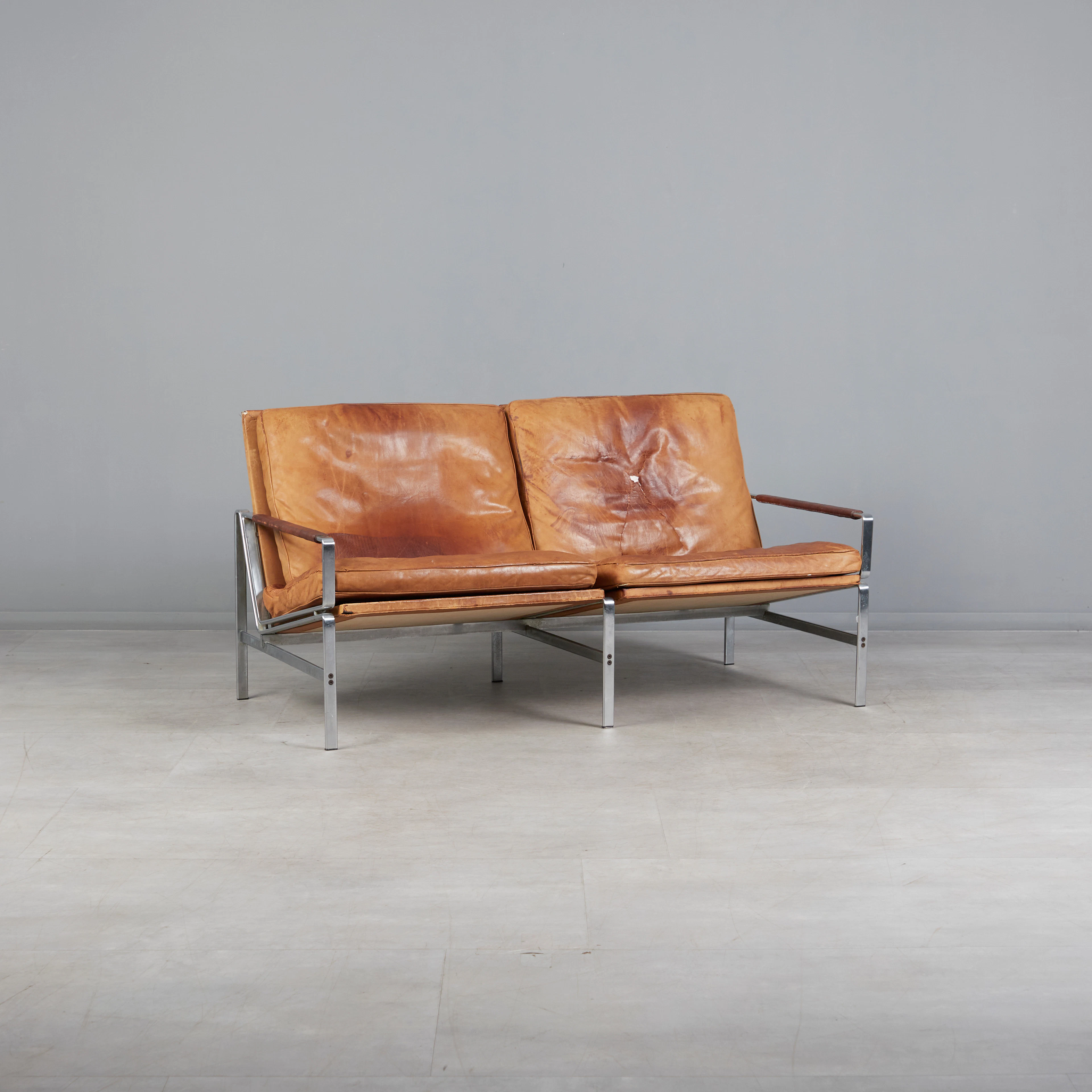 PREBEN FABRICIUS & JØRGEN KASTHOLM. für Kill International, Zweisitzer-Sofa