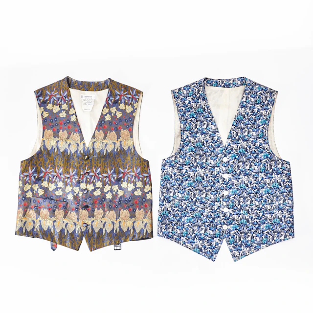 YVES SAINT LAURENT, västar, 2 st, Rive Gauche, blommönstrade.