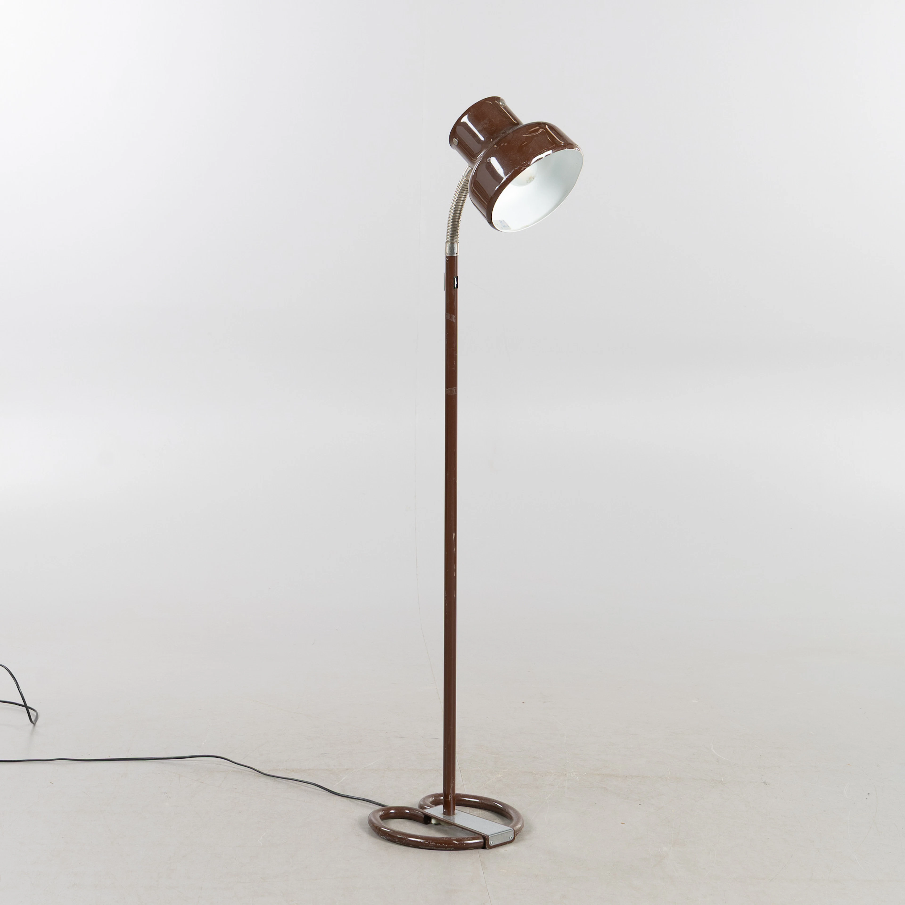 ANDERS PEHRSON. Golvlampa, "Bumling", Ateljé Lyktan, Åhus.