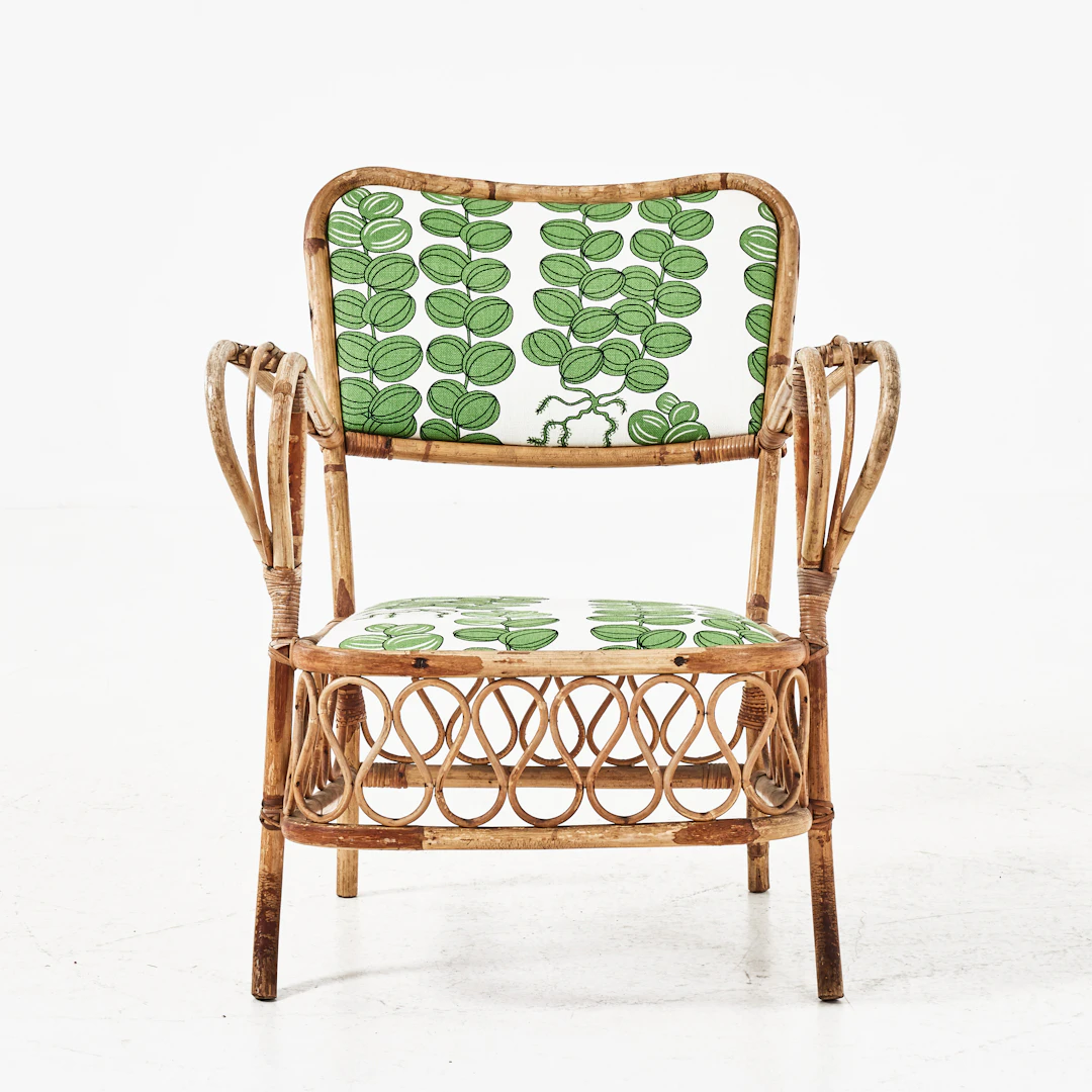 ROTTINGFÅTÖLJ, 1900-talets senare hälft, sits och rygg klädda i textil