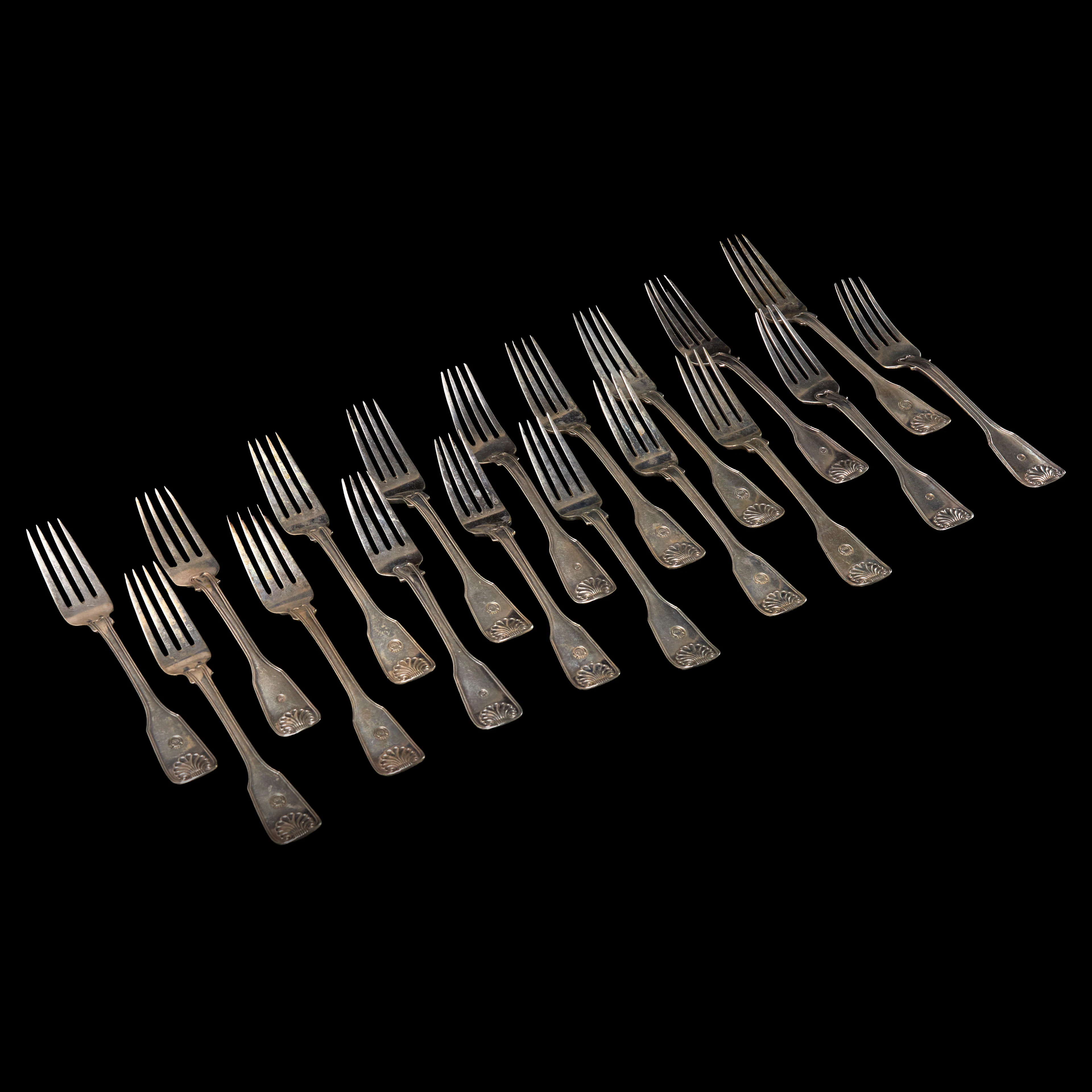 BORDSGAFFLAR, silver, 18 st, med den Grevliga ätten Wrangel af Sauss