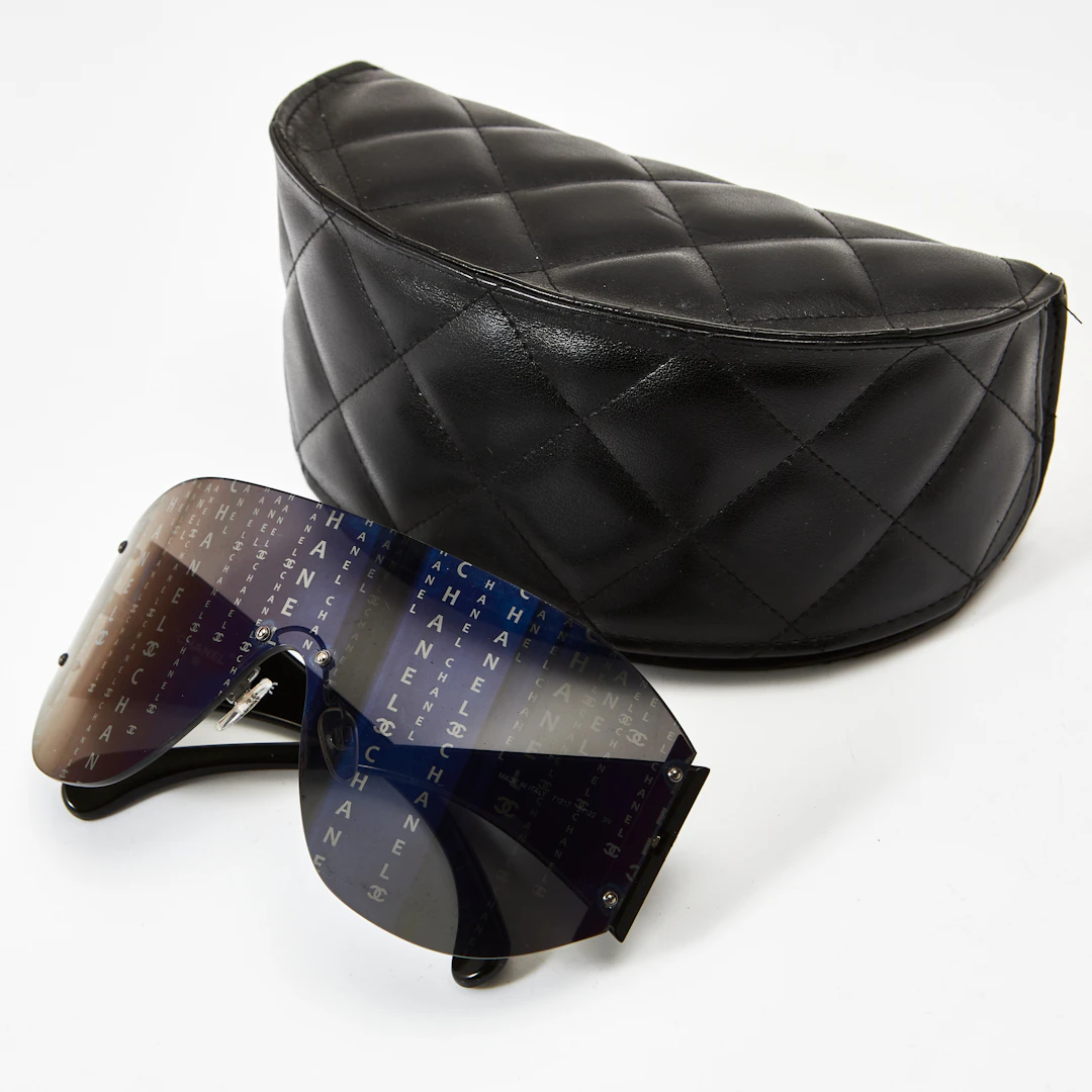 CHANEL, "Acetate Shield Runway Sunglasses", solglasögon.