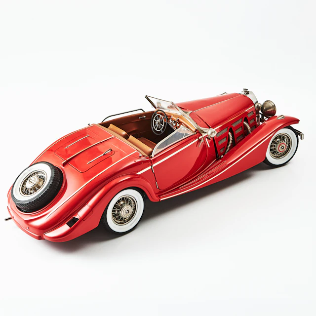 MODELLBIL, Mercedes 500 K Roadster, 1900-talets andra hälft, rödlackerad.