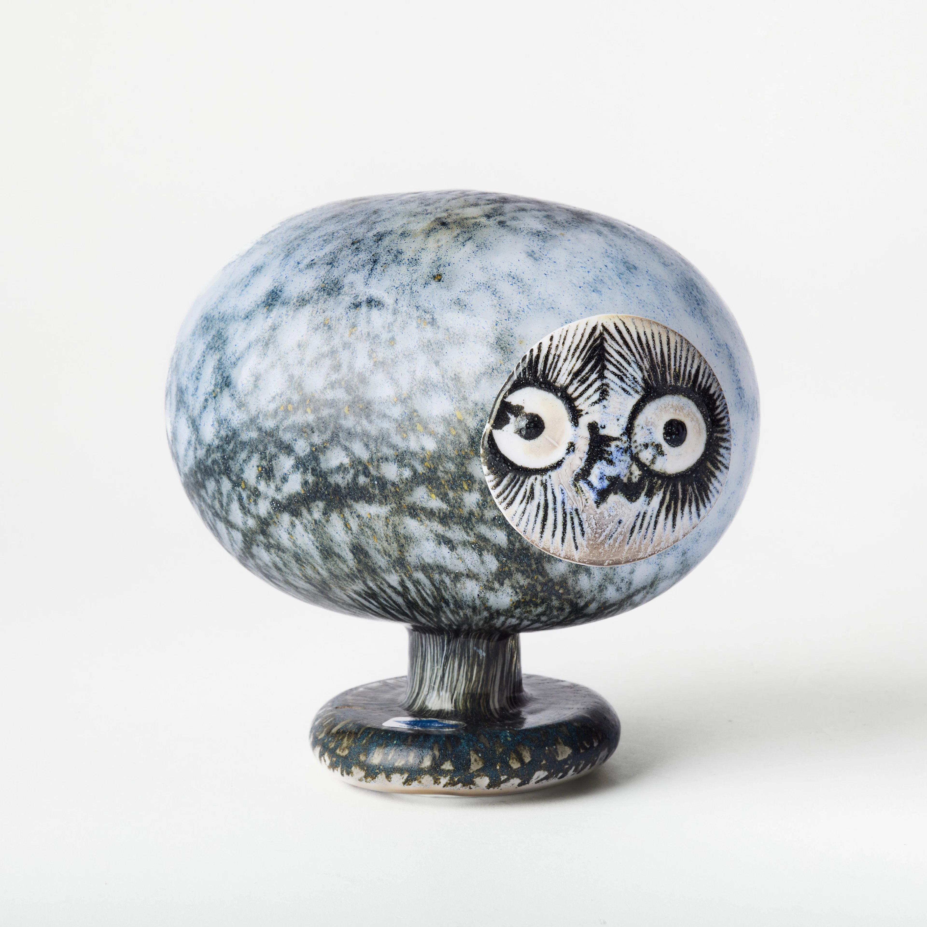 OIVA TOIKKA. "Helmipöllö - Pearl Owl", glasfågel, Nuutajärvi Notsjö