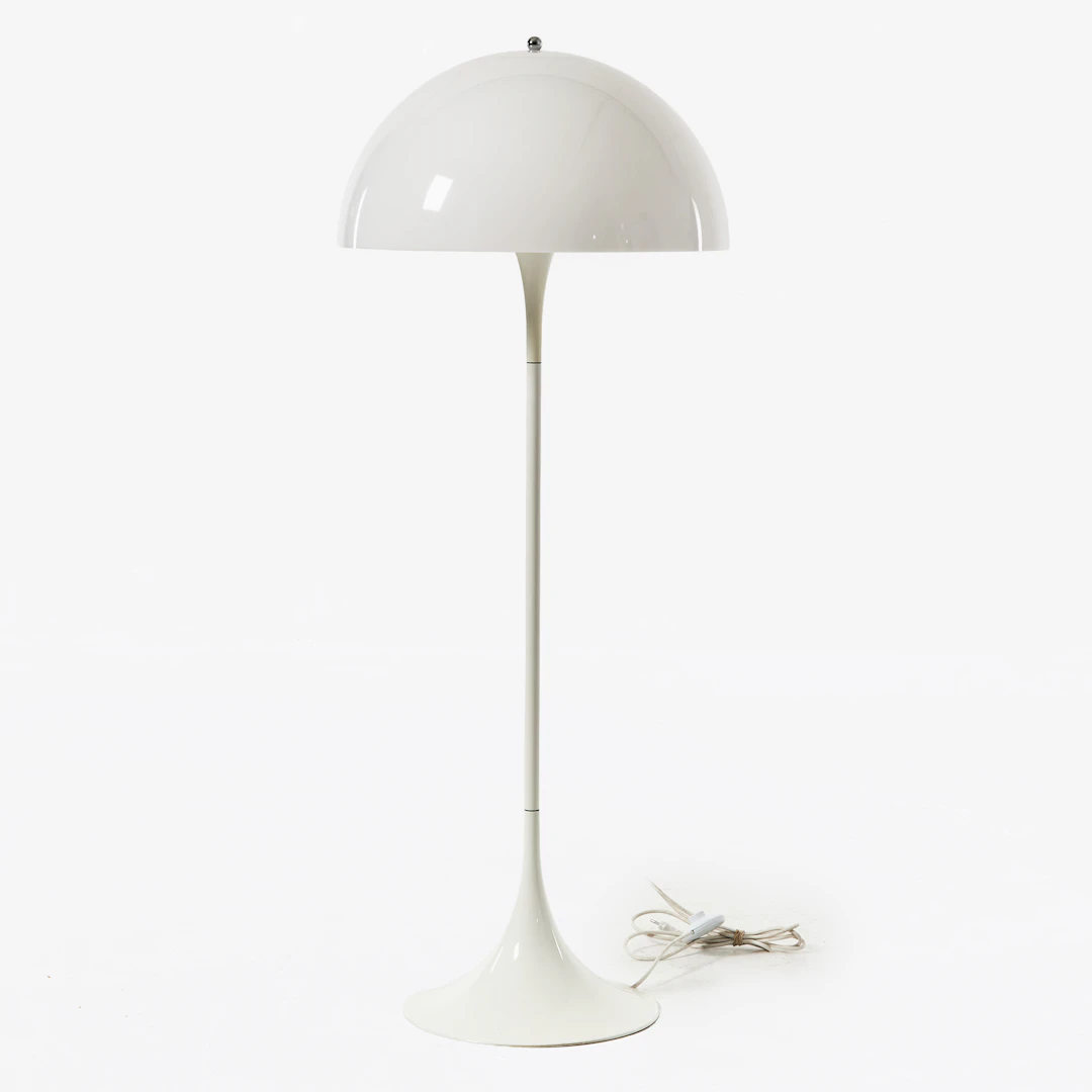 VERNER PANTON. "Panthella", golvlampa, Fritz Hansen, formgivningsår 1971.