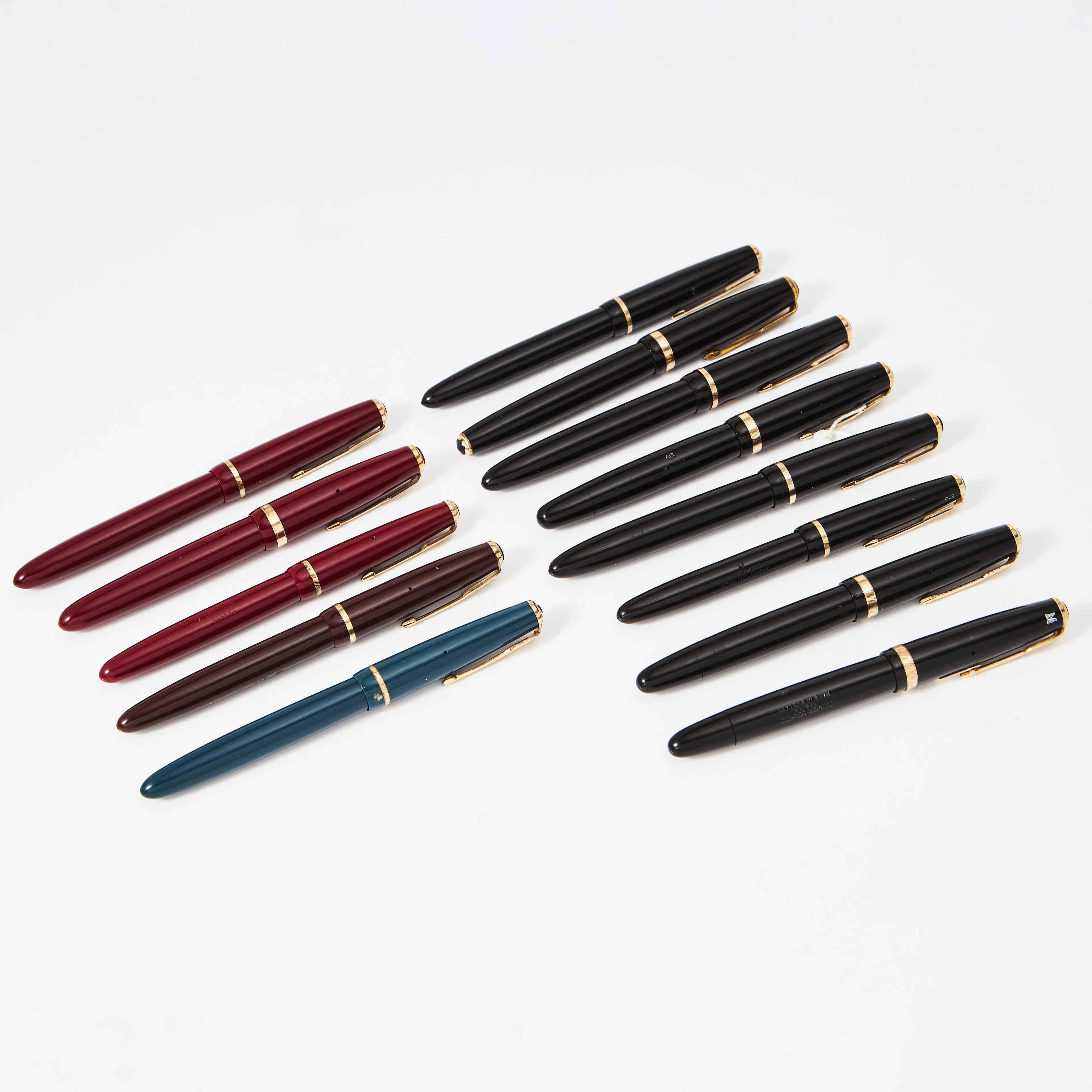 PARKER, 13 st, resorvarpennor, "Duofold", "Victory", "Slimfold" stift