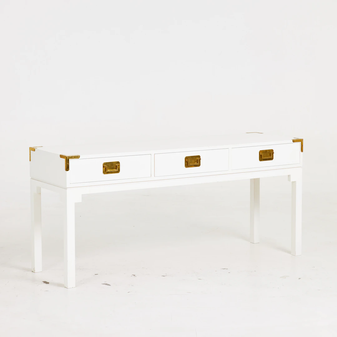OVE FEUK. Sideboard, för Nordiska Kompaniet, vitlackerad, mässingsbeslag
