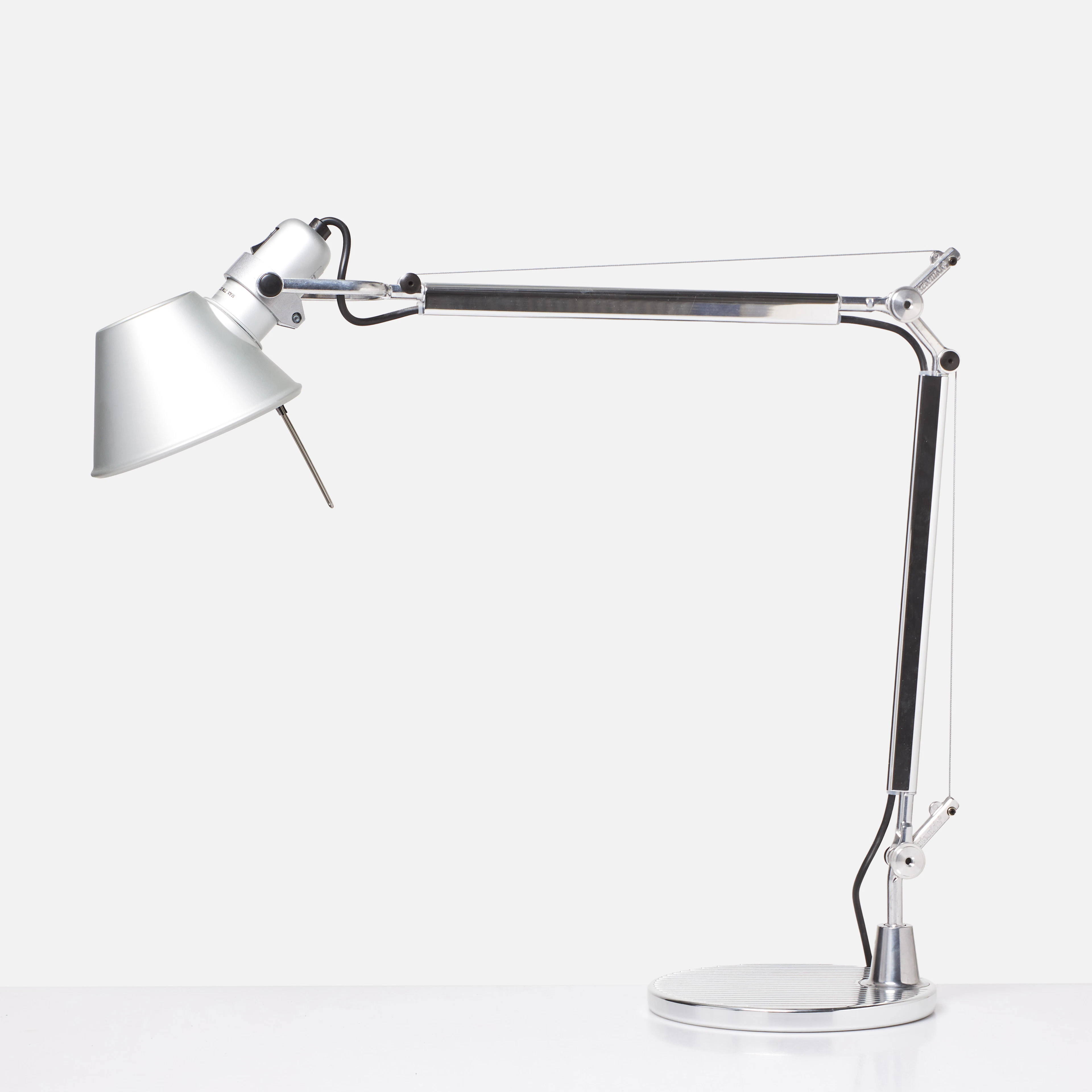 MICHELE DE LUCCHI & GIANCARLO FASSINA. Bordslampa, "Tolomeo", för