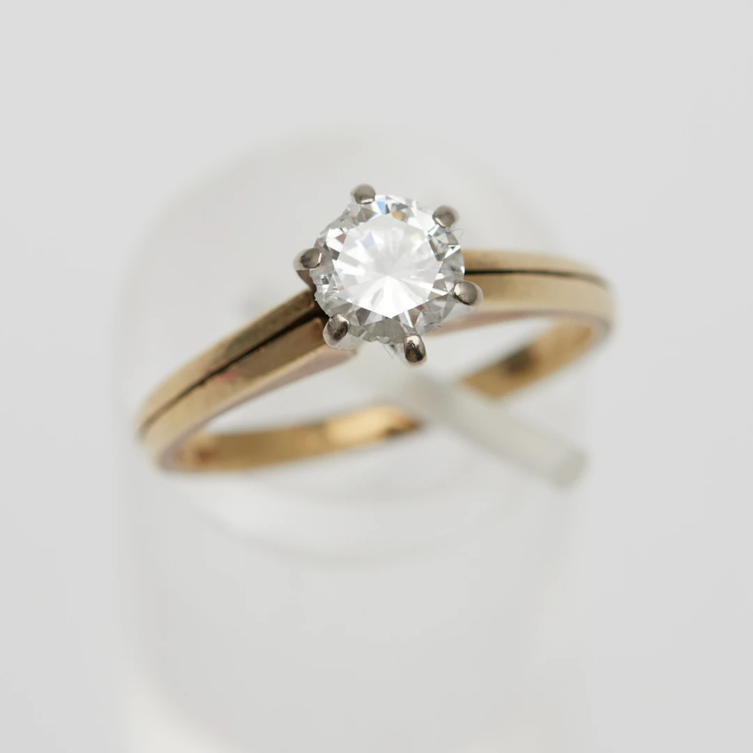 RING, 585er Gelbgold, Diamant.