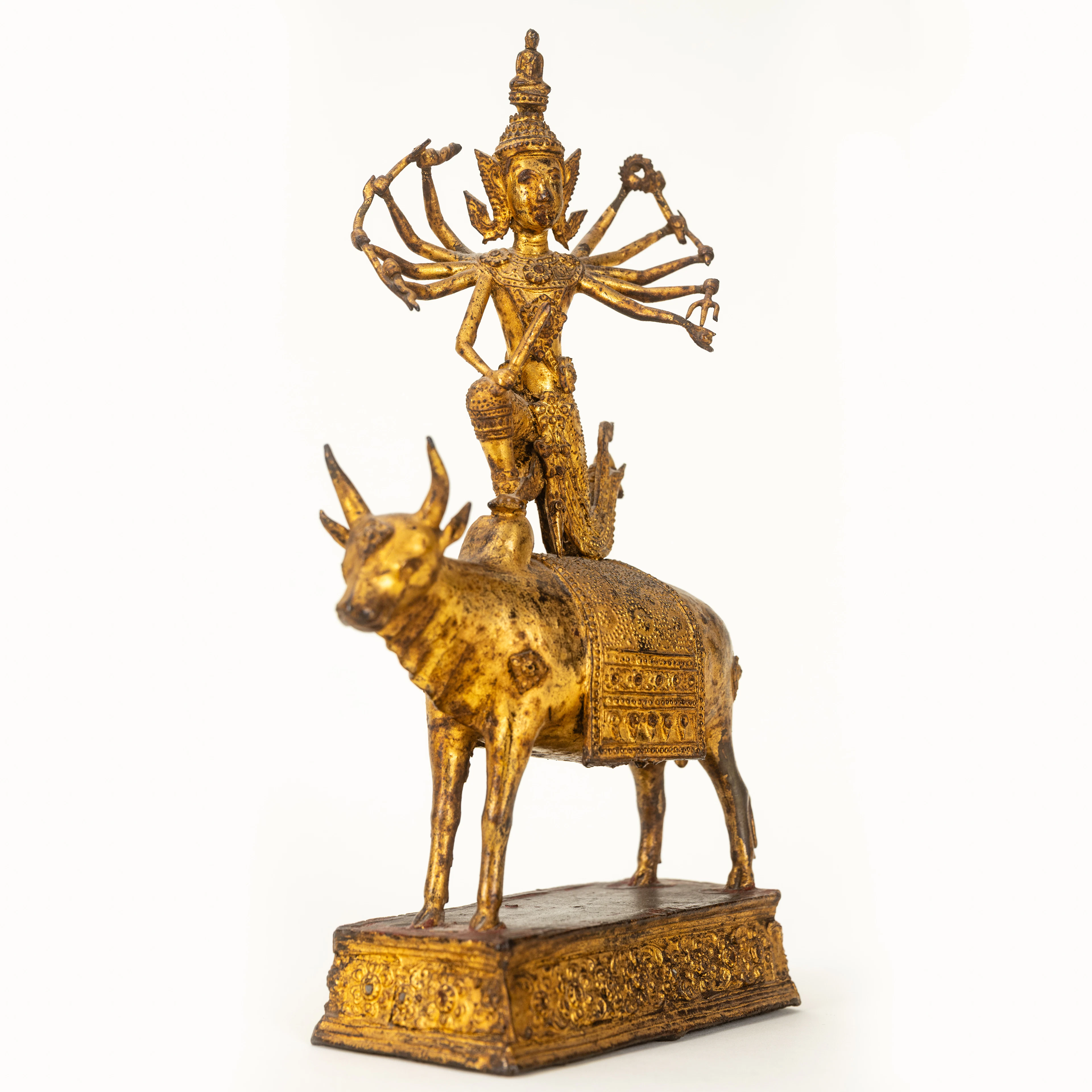 Shiva auf Nandi, späte Rattanakosin-Zeit (1782–1932), Thailand, um 1900.