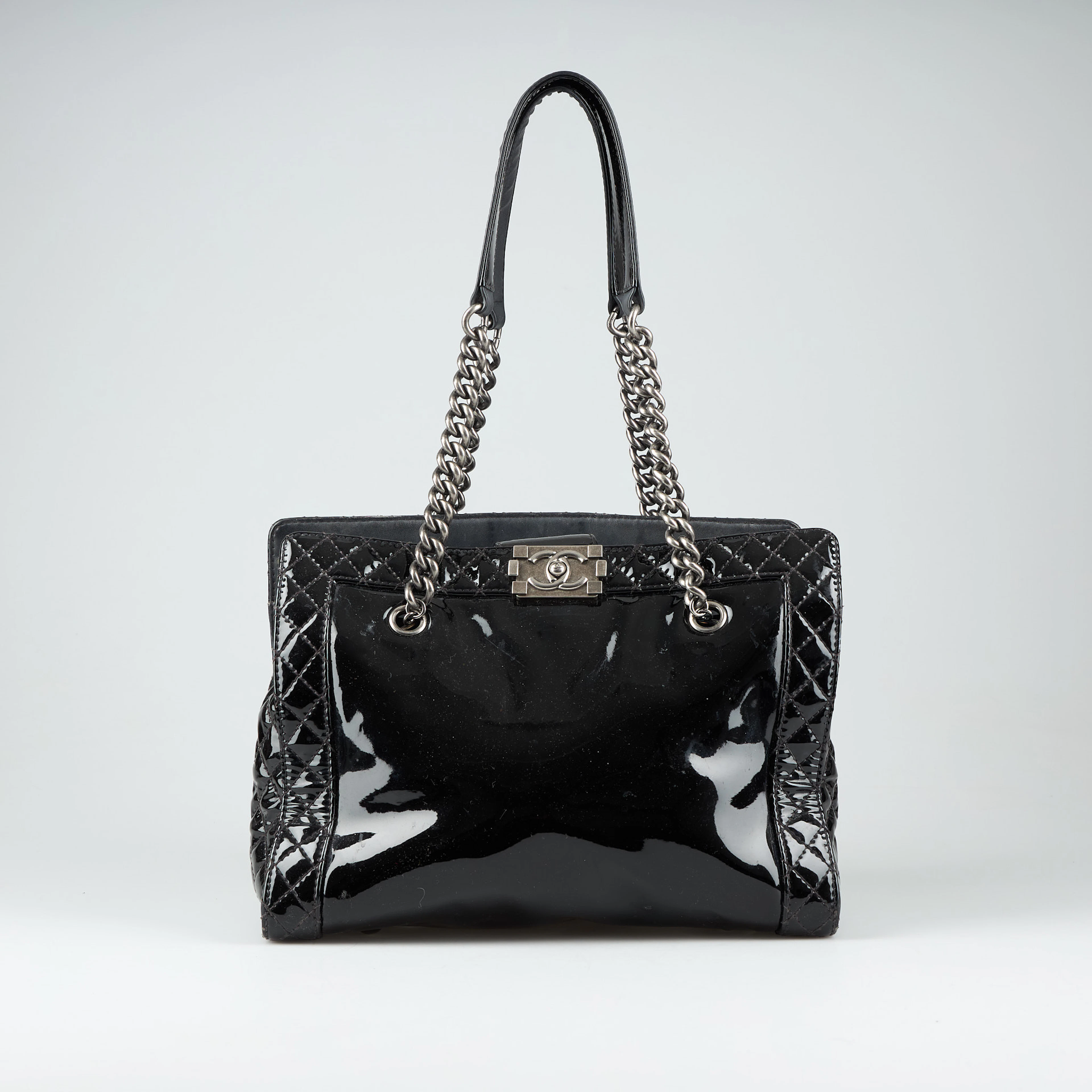 CHANEL, black patent leather handbag, 2013-2014.