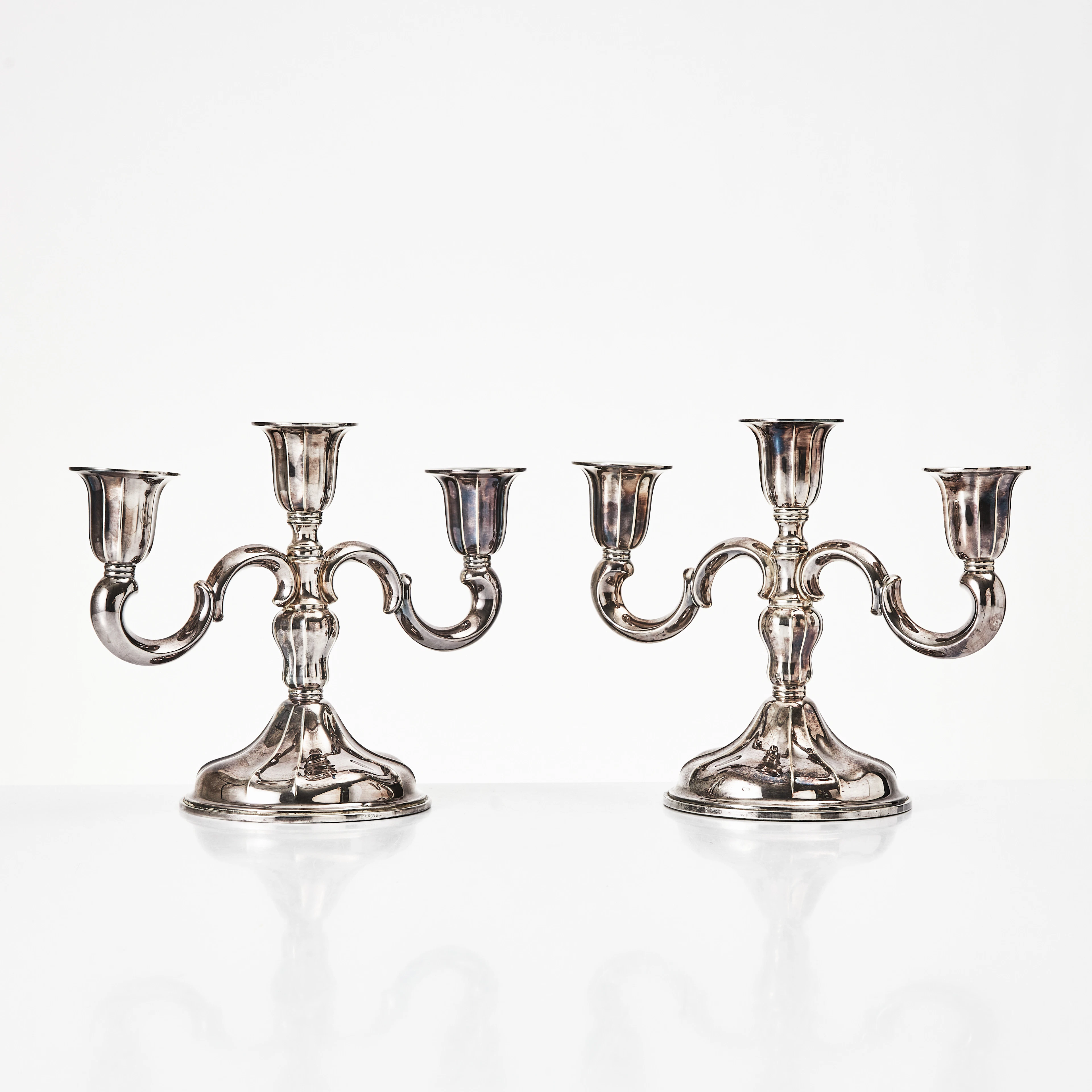 KANDELABRAR, 1 par, silver, barockstil, 1900-talets mitt, märkta Norge