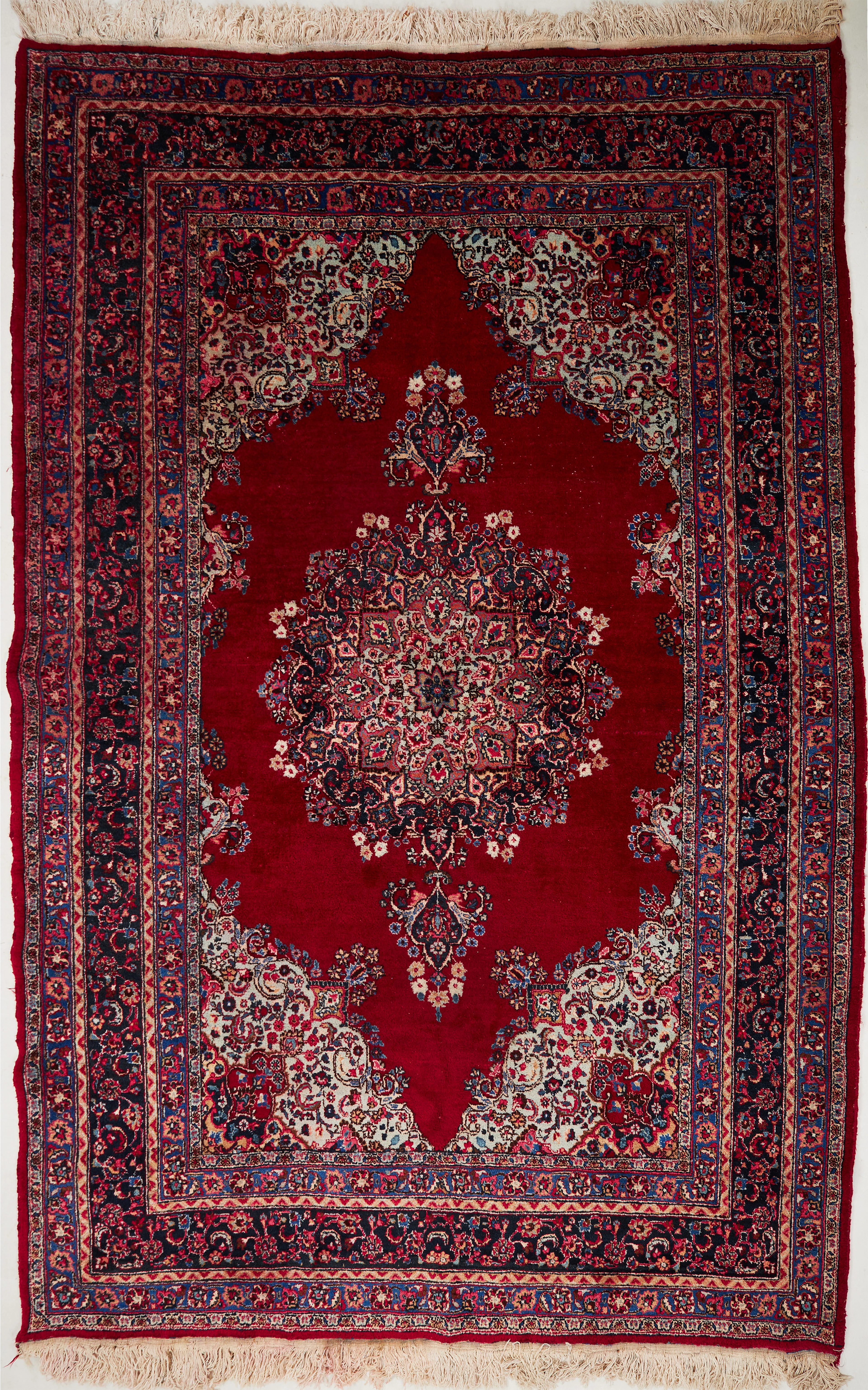 ORIENTMATTA, Kirman, ca 337x247 cm.