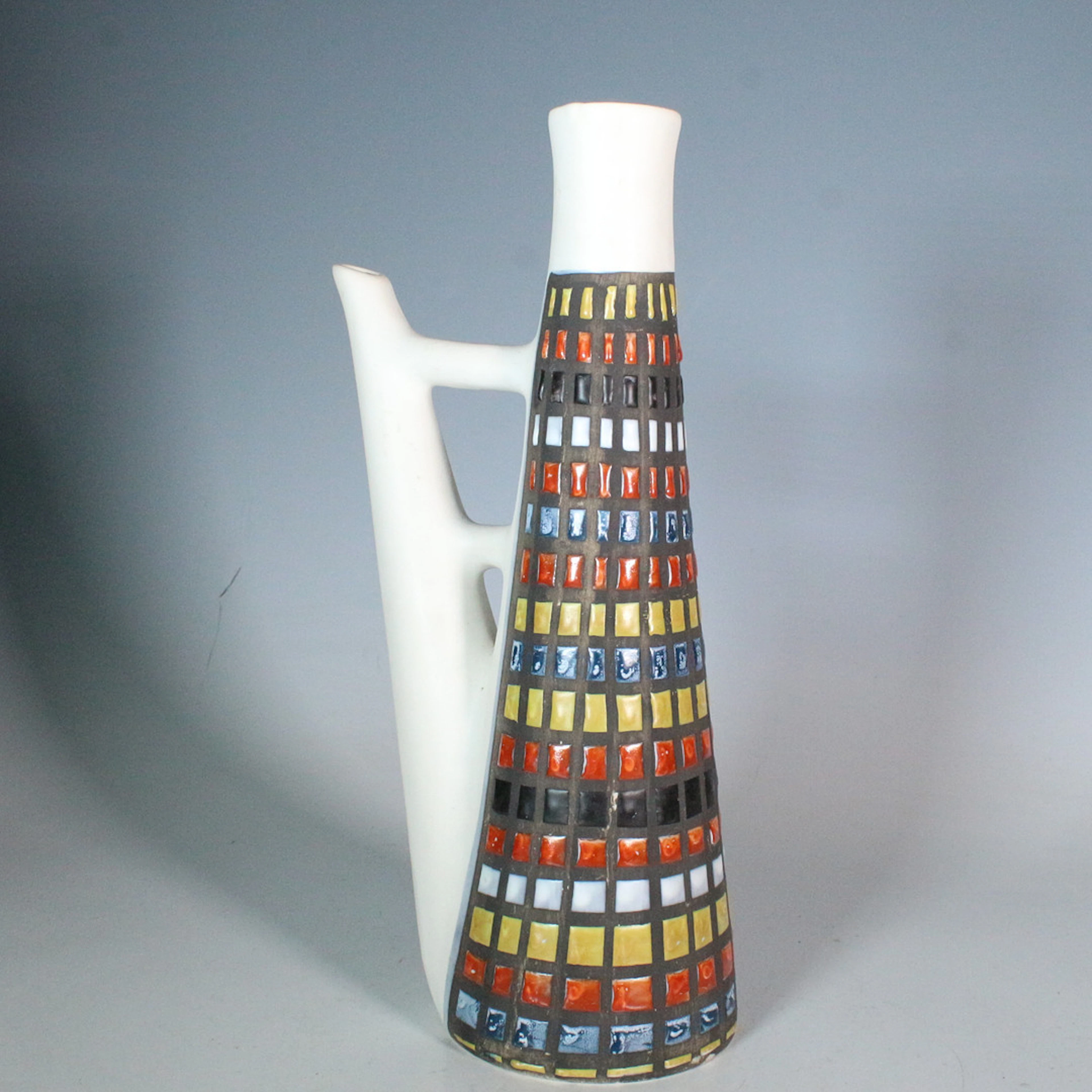 ROGER CAPRON. für Vallauris, Flaschenvase der 1960er, Frankreich.