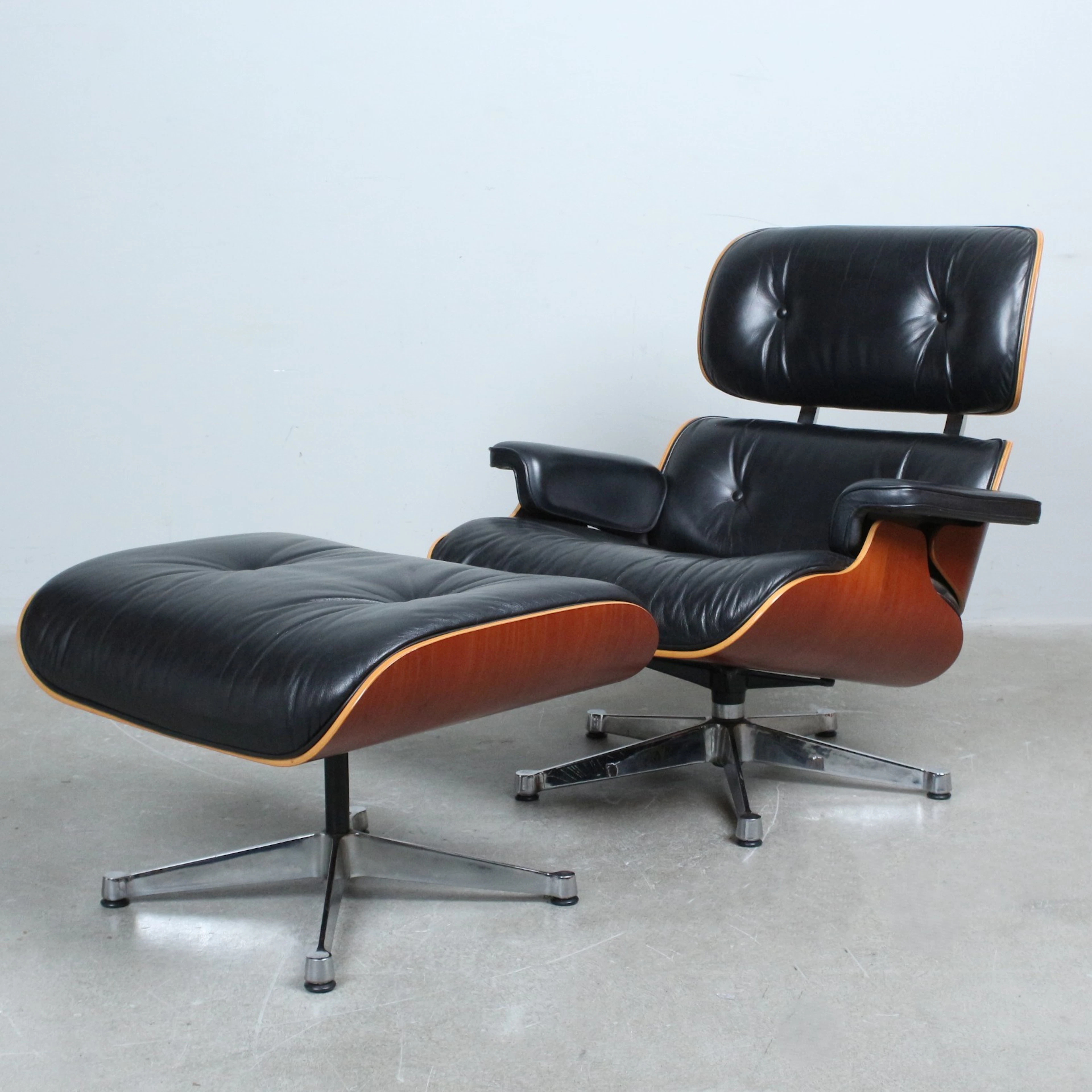CHARLES UND RAY EAMES. für HERMAN MILLER. Sessel / Lounge Chair mit
