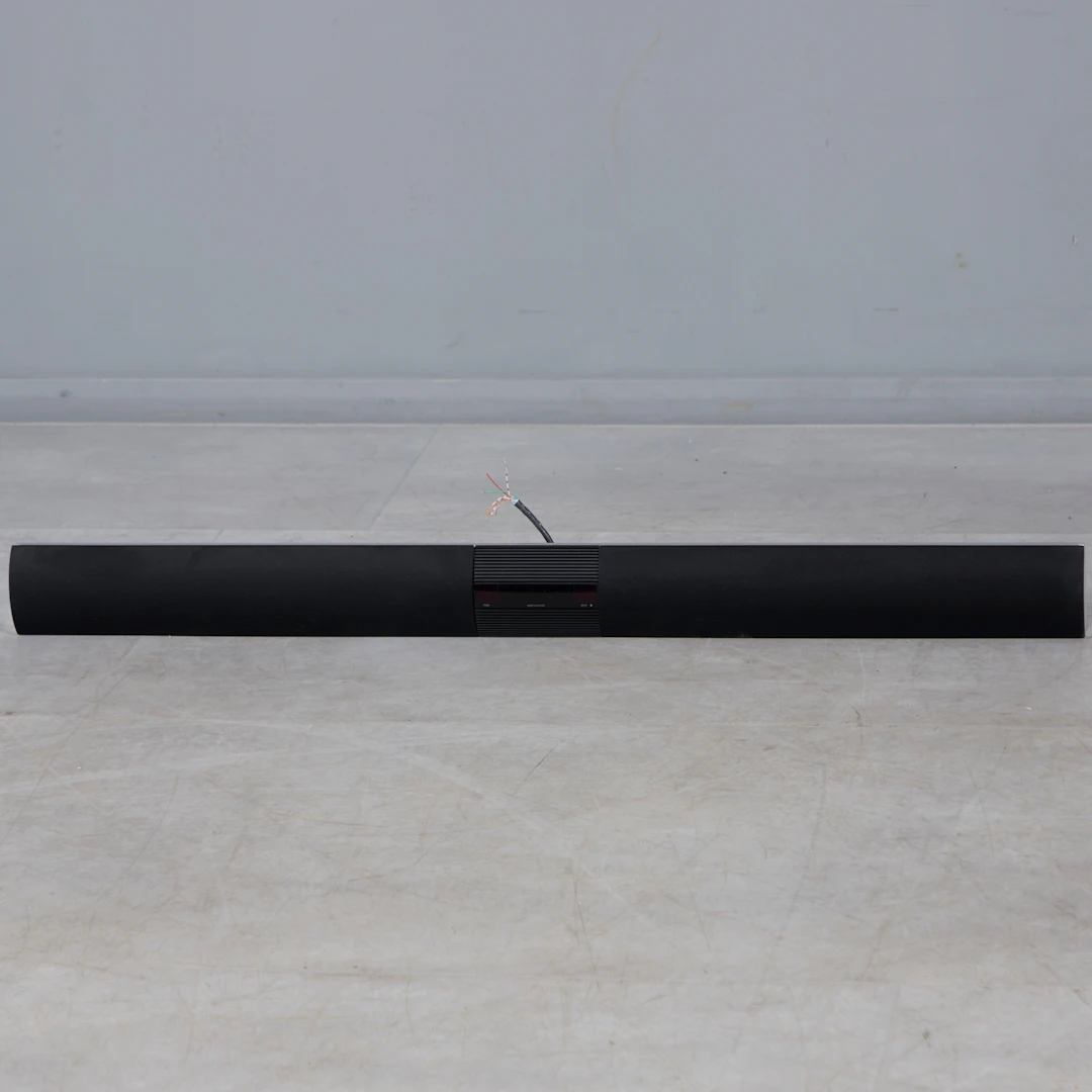 BANG & OLUFSEN. Lautsprecher, Modell 'Beolab 3500', Aluminium, Stoff