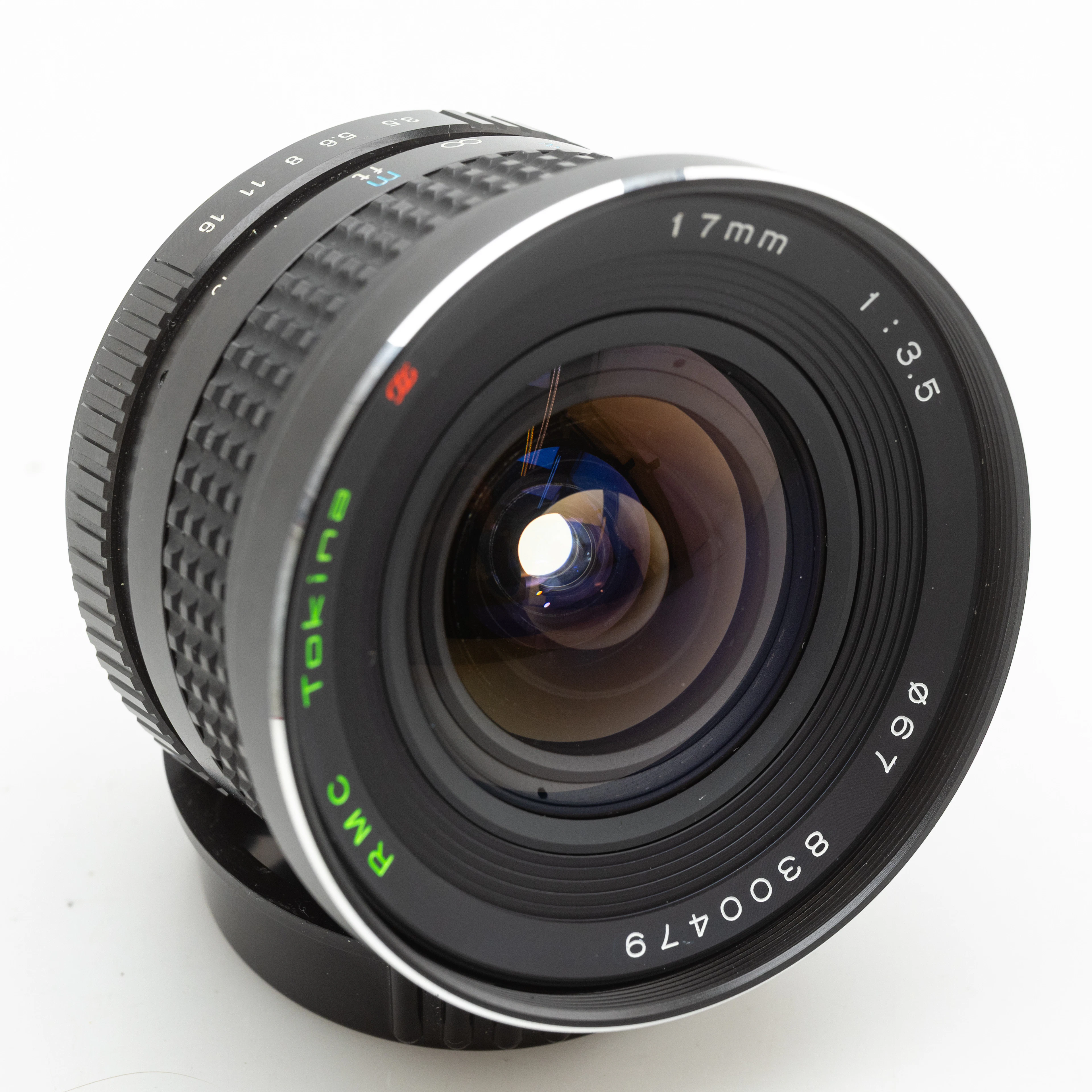 Tokina 1:3,5/17mm ( SN 8300479 ) Objektiv für Yashika / Contax.