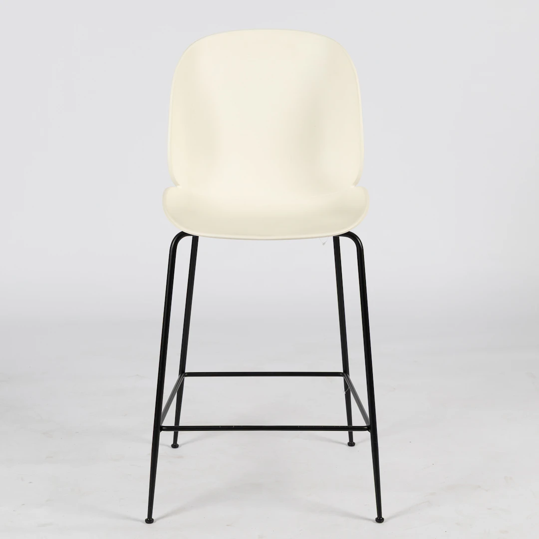 GAMFRATESI. Barstol, "Beetle Bar Chair", för Gubi, stomme av lackerad
