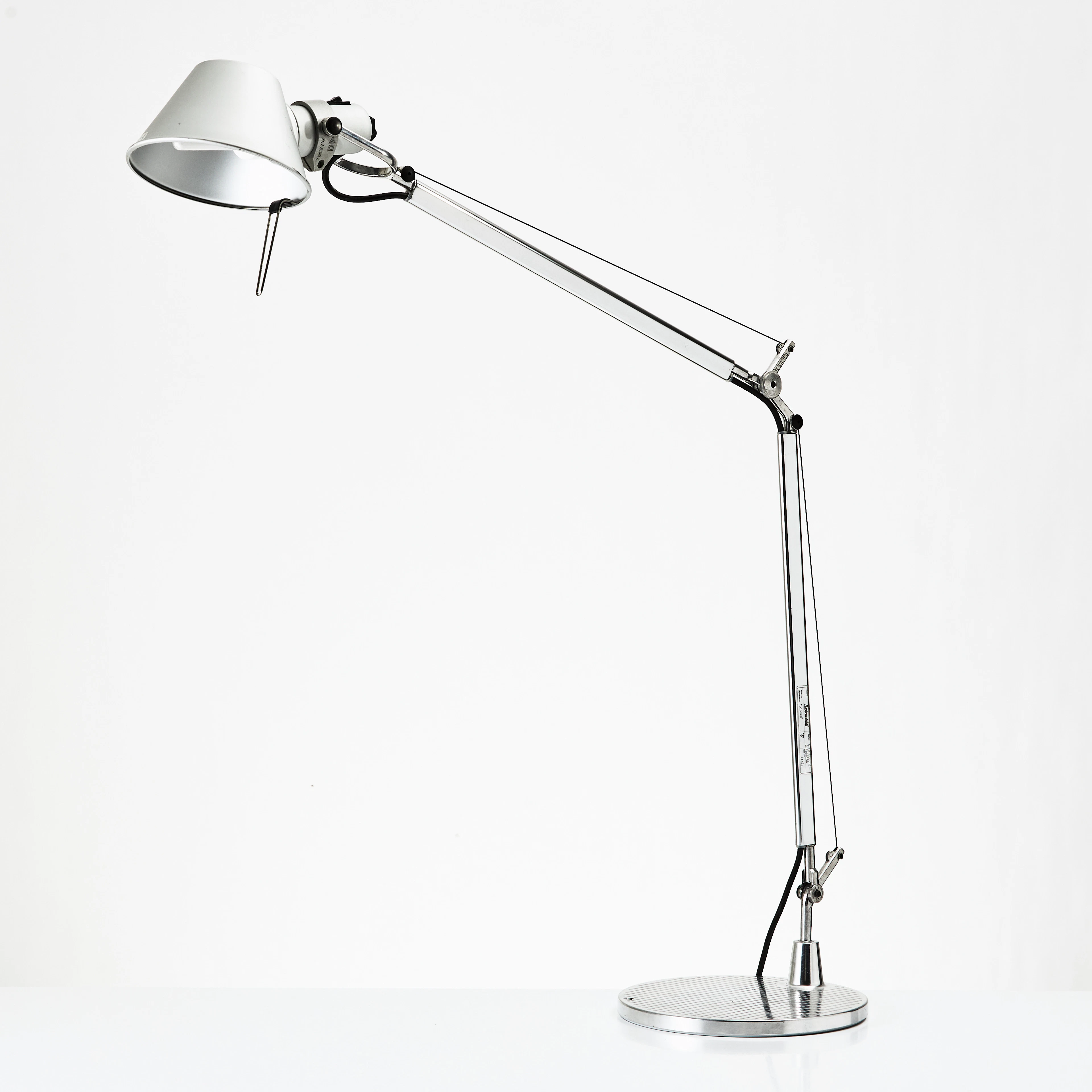 MICHELE DE LUCCHI & GIANCARLO FASSINA. Bordslampa "Tolomeo" för Artemide