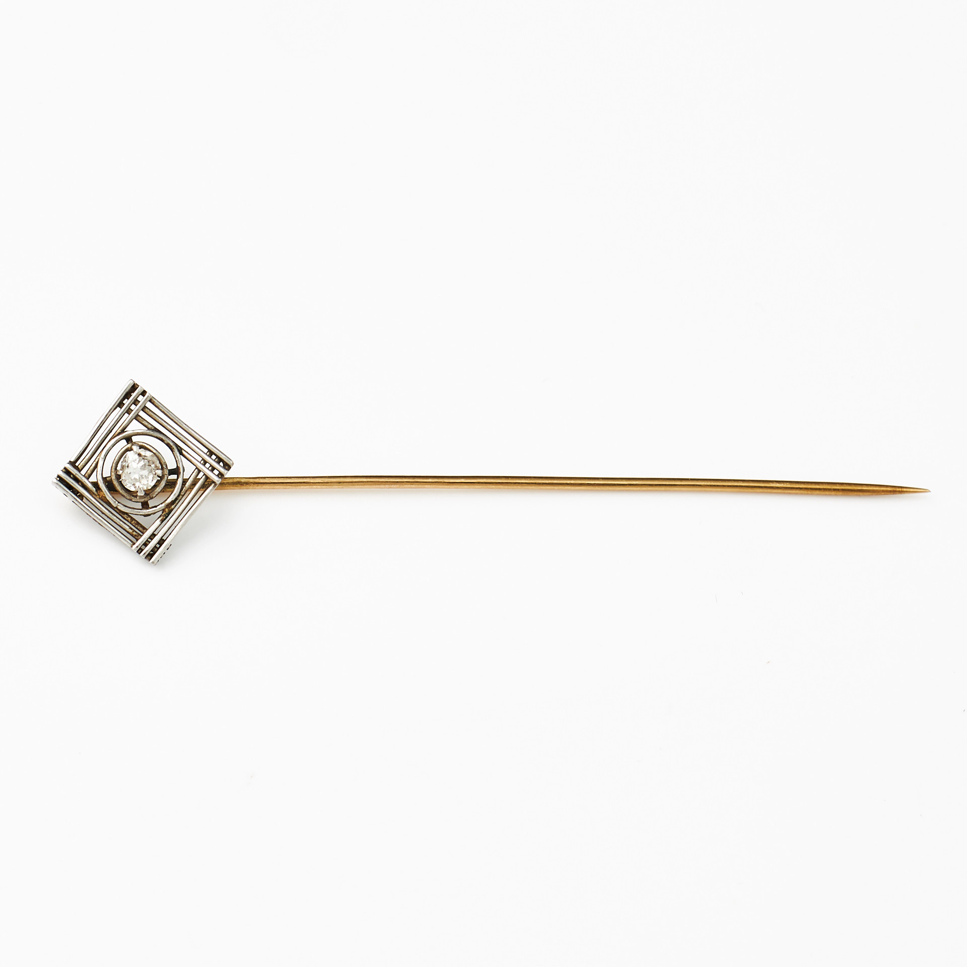 KRÅSNÅL, 14 k röd/vitguld, dekor med gammalslipad diamant ca 0,12 ct.